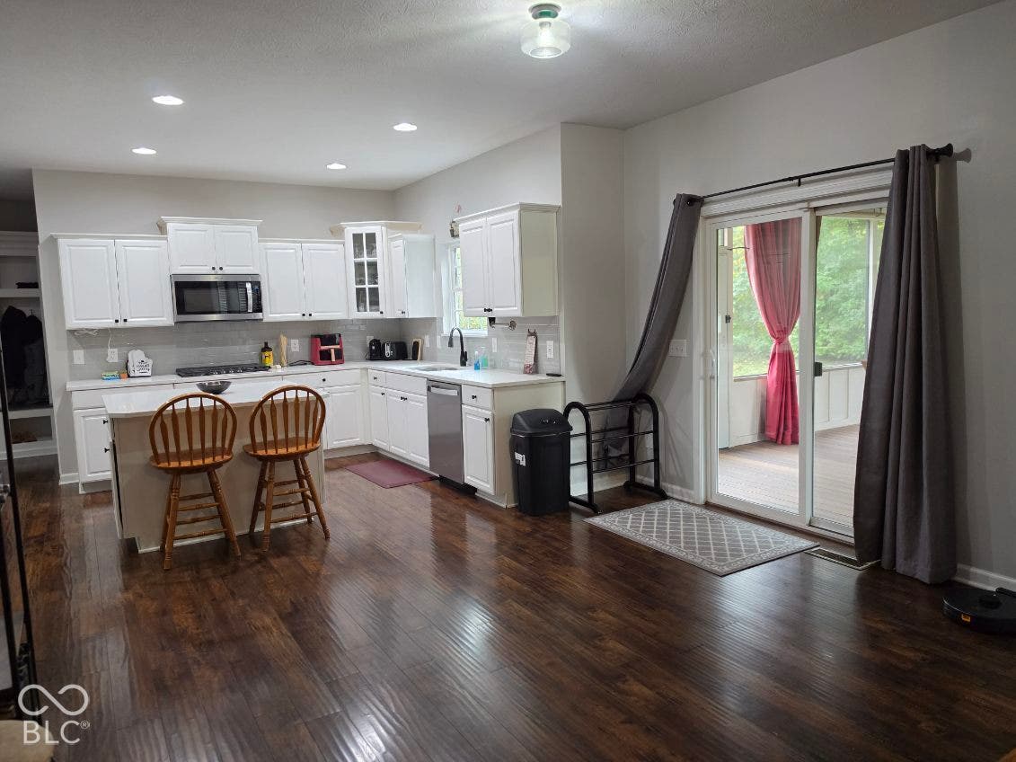 5579 W Turnbuckle Place, McCordsville, IN 46055 Breakfast Area