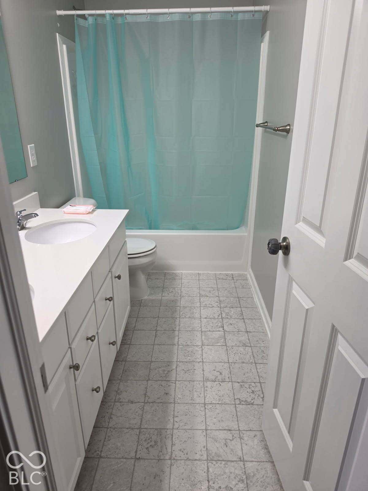 5579 W Turnbuckle Place, McCordsville, IN 46055 Bathroom
