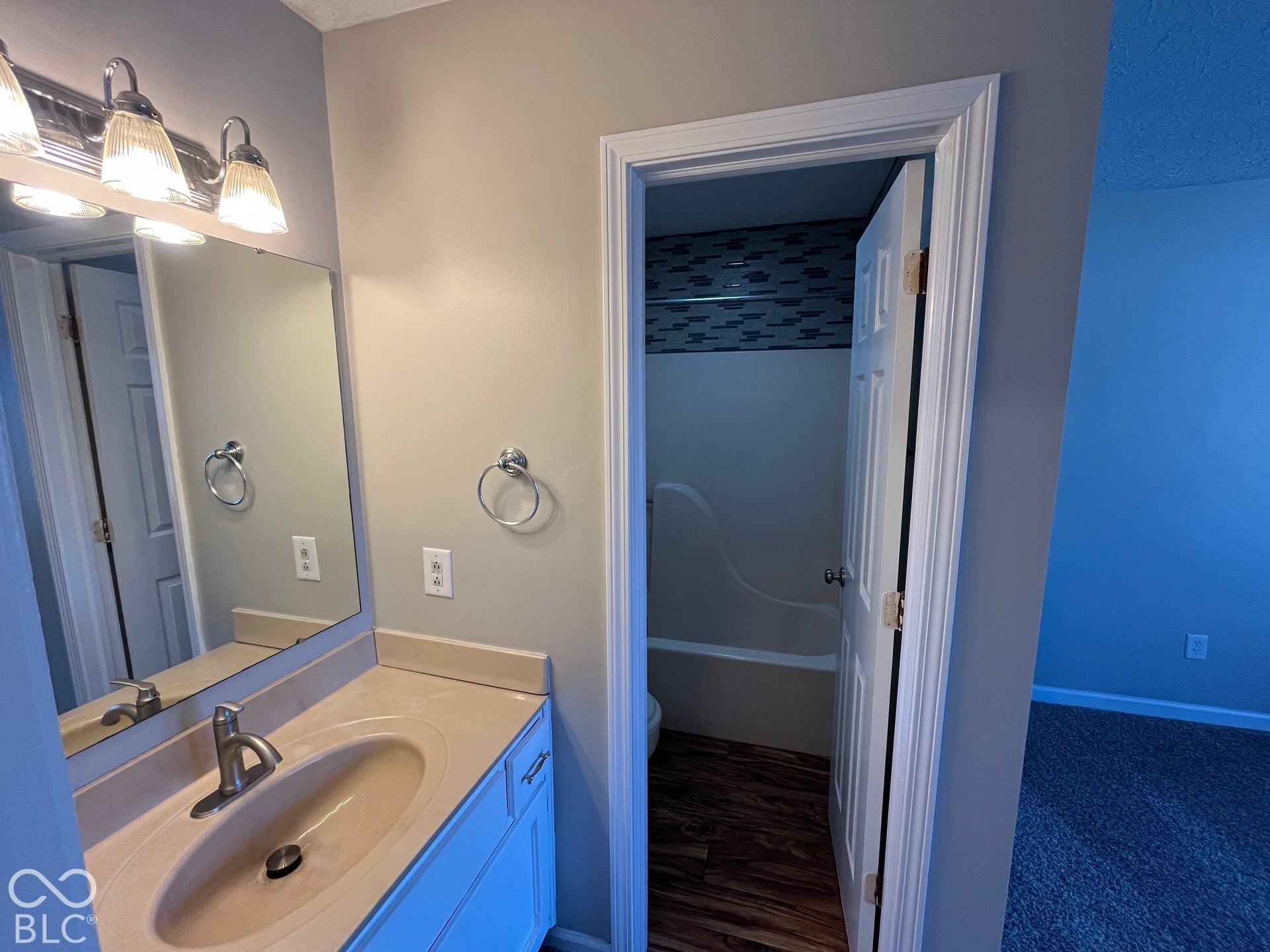 5925 Dunmore Drive, Indianapolis, IN 46254