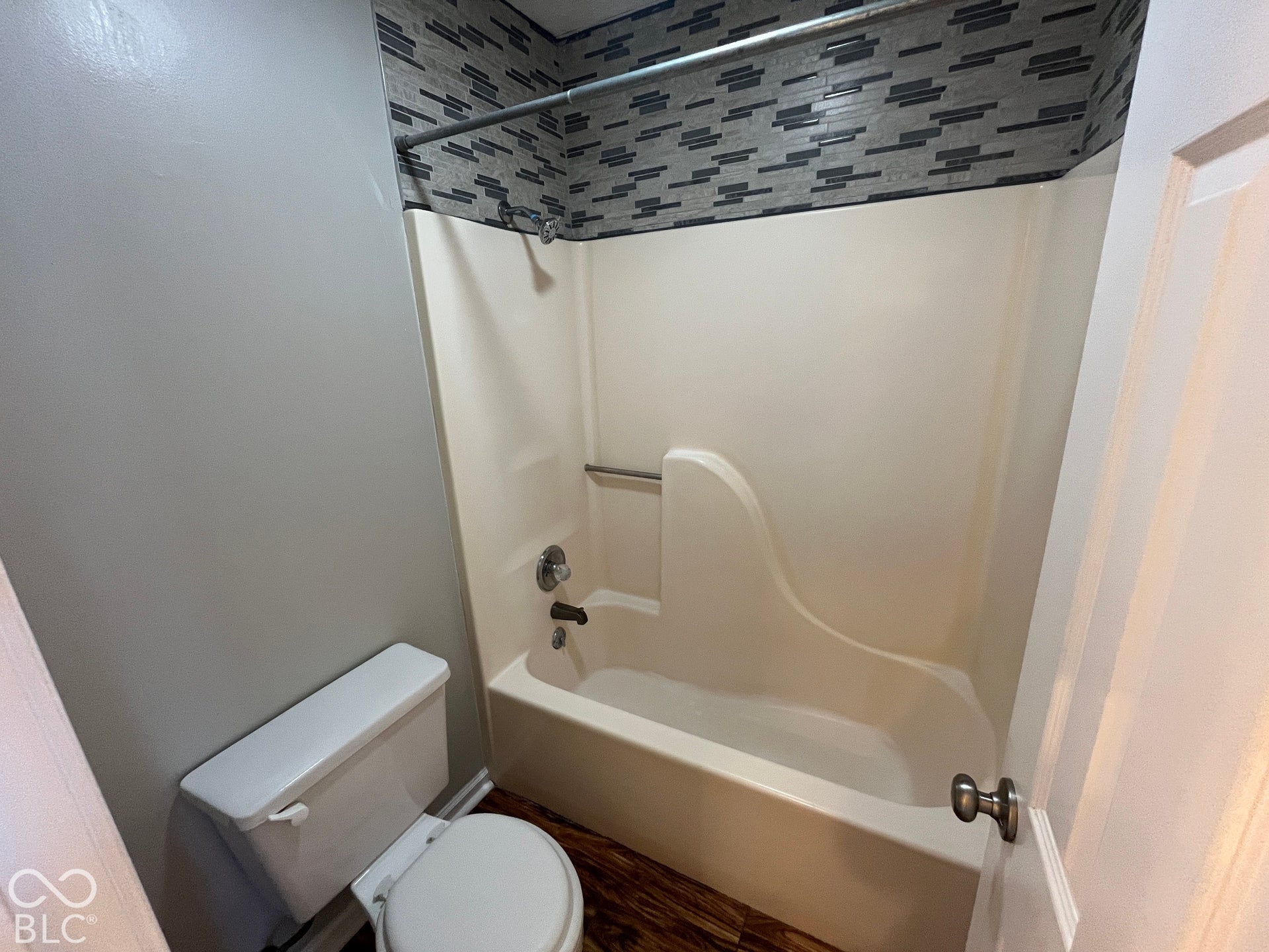 5925 Dunmore Drive, Indianapolis, IN 46254