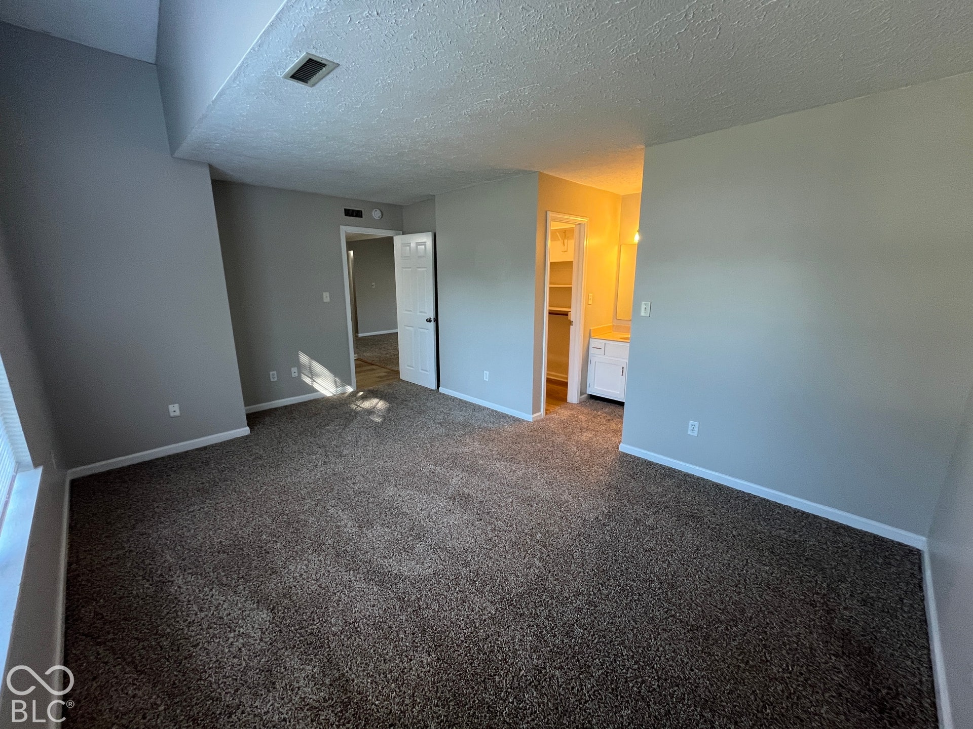 5925 Dunmore Drive, Indianapolis, IN 46254