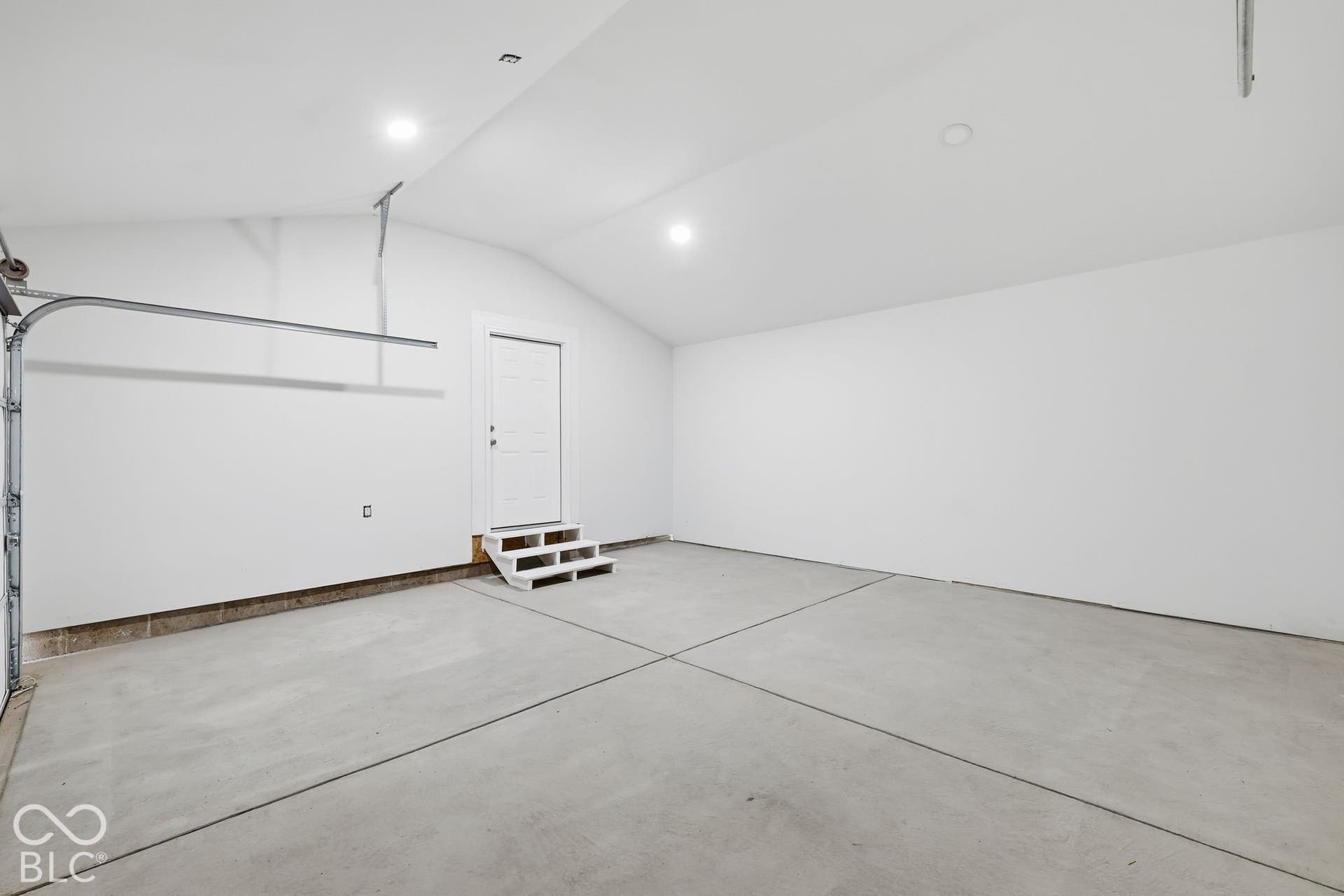 1622 Beulah, Indianapolis, IN 46241