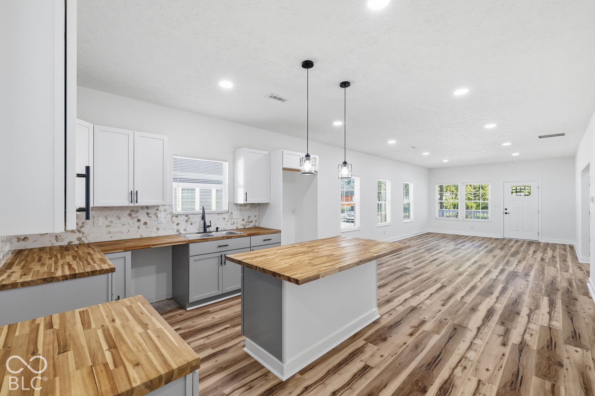 1622 Beulah, Indianapolis, IN 46241