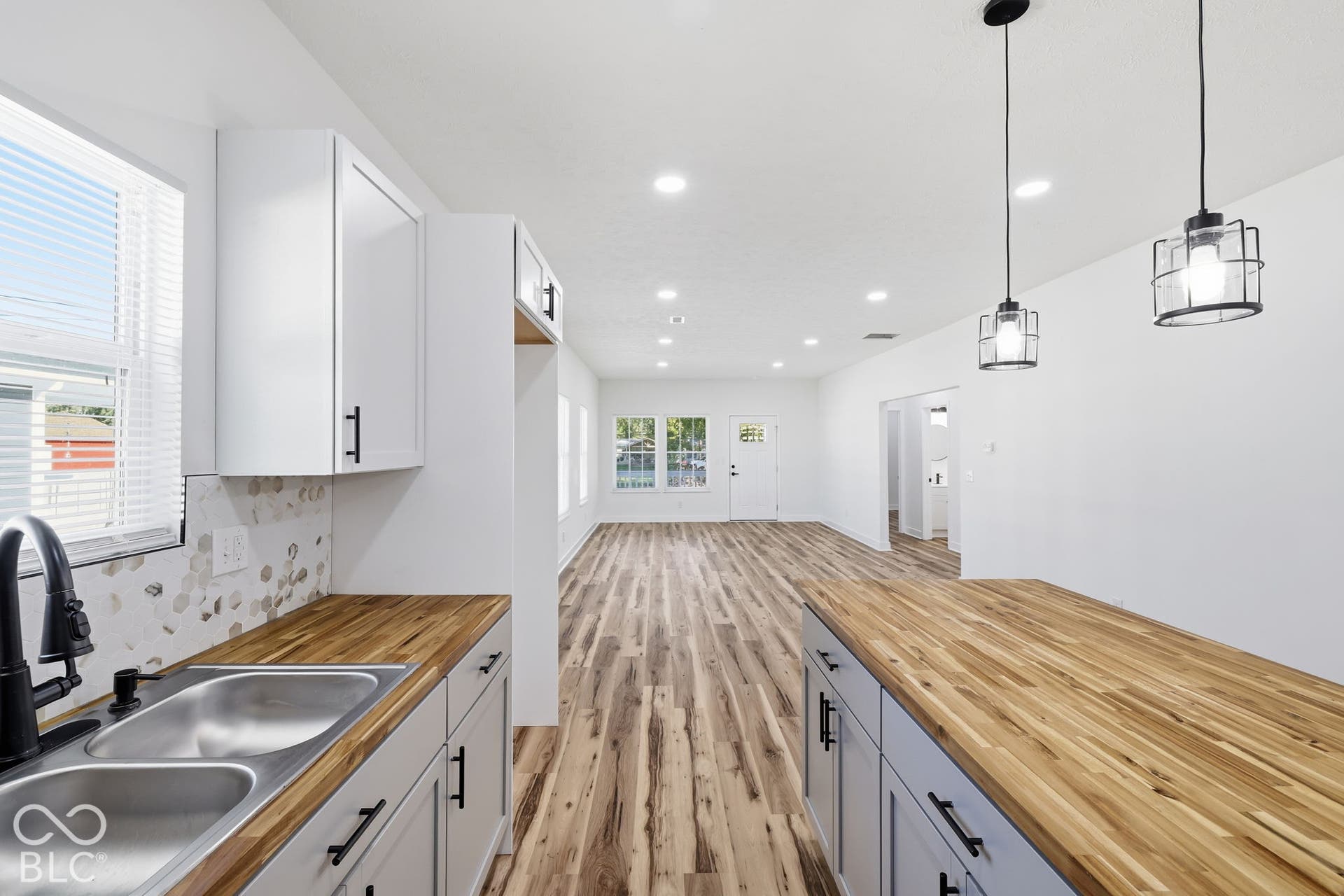 1622 Beulah, Indianapolis, IN 46241