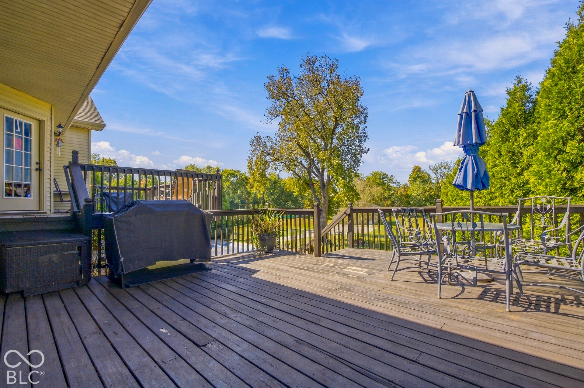 2532 Woodland Farms Drive, Columbus, IN 47201
