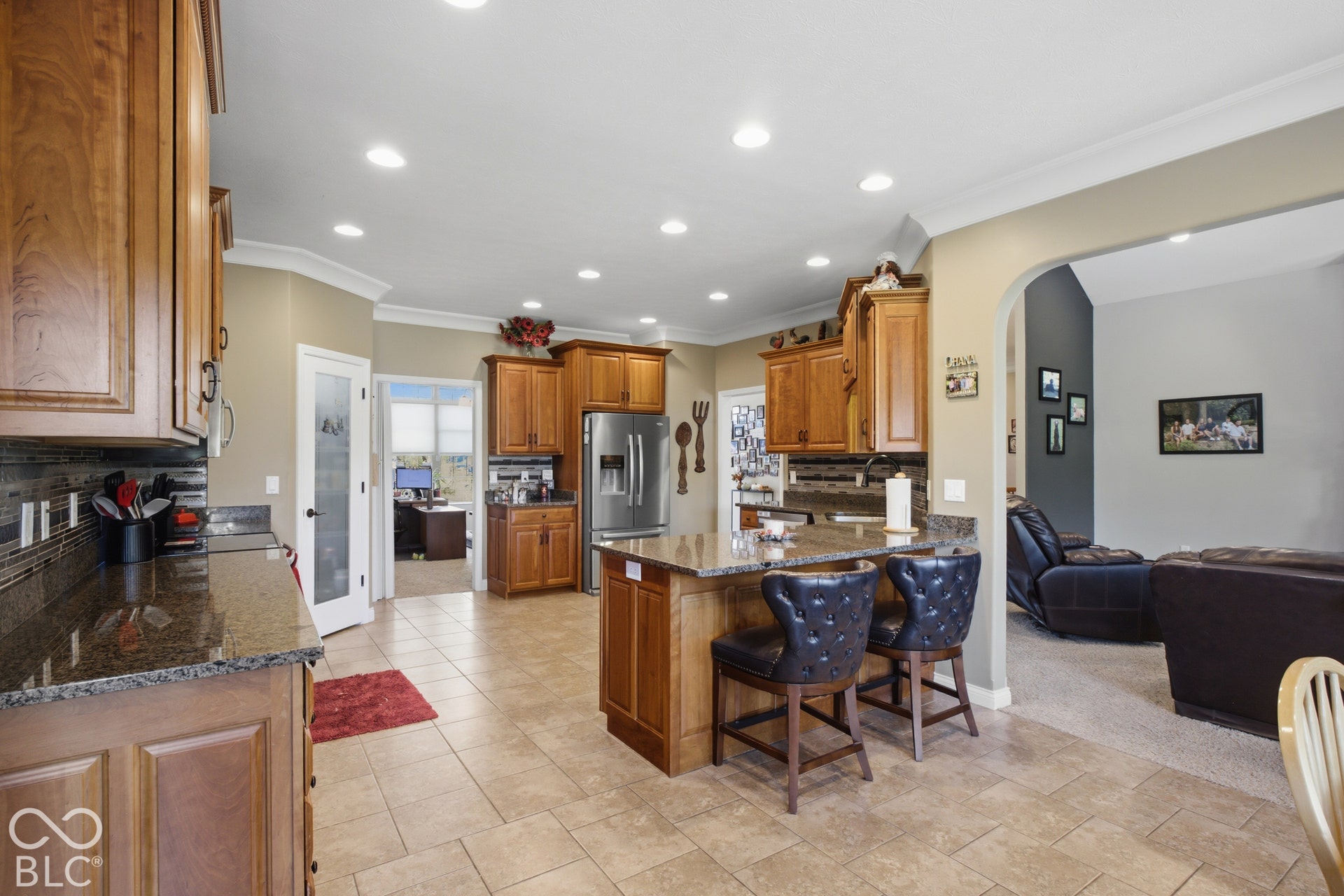 2532 Woodland Farms Drive, Columbus, IN 47201