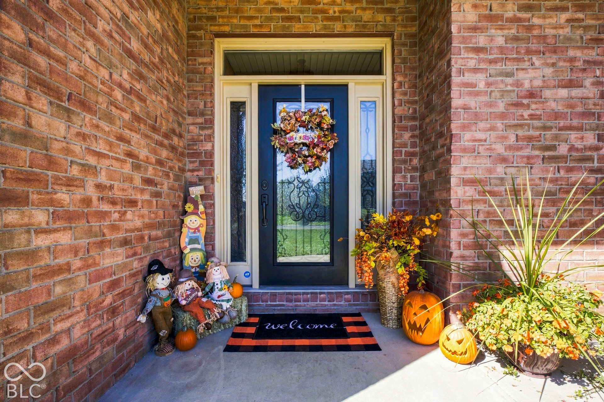 2532 Woodland Farms Drive, Columbus, IN 47201