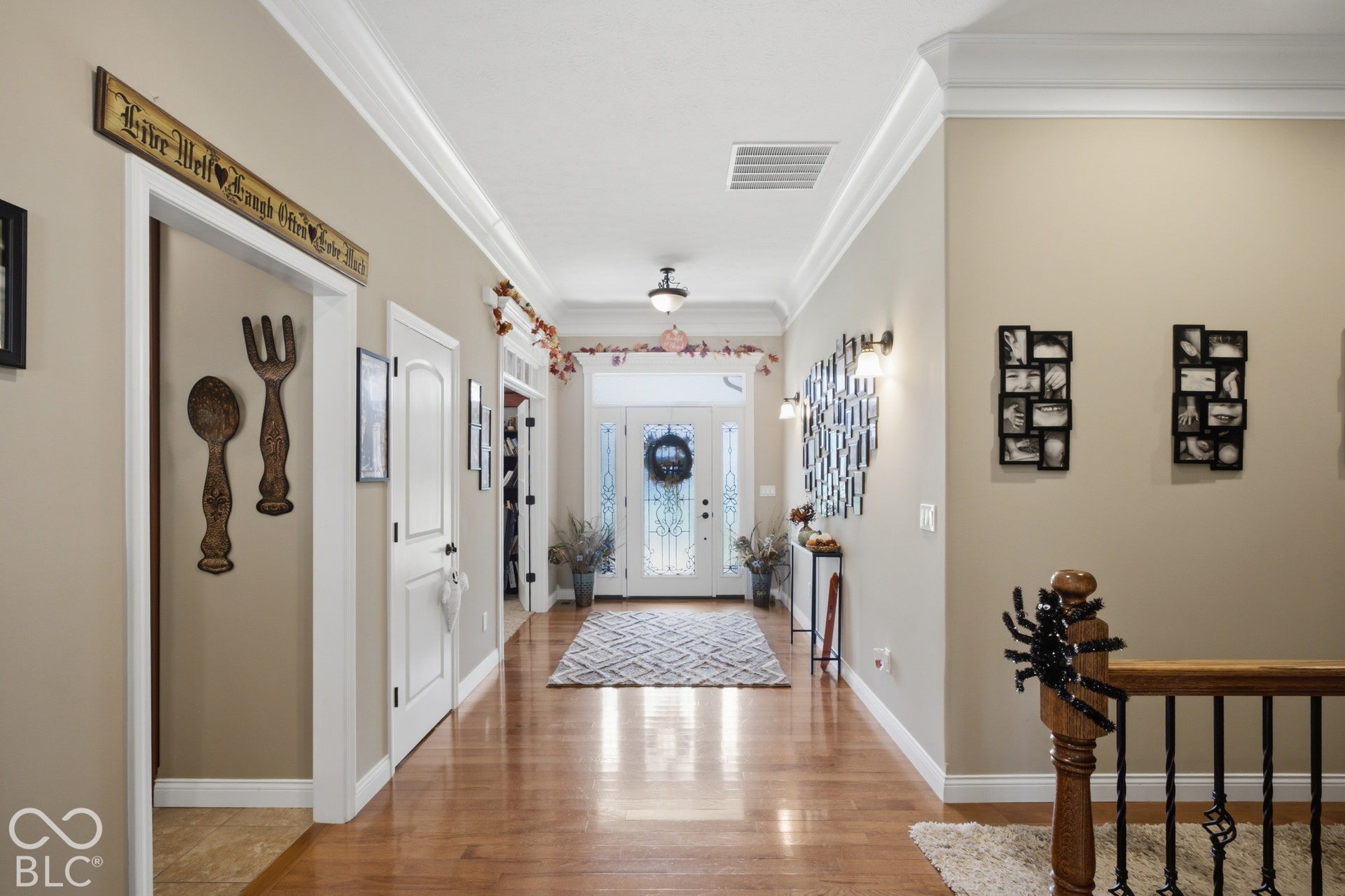 2532 Woodland Farms Drive, Columbus, IN 47201