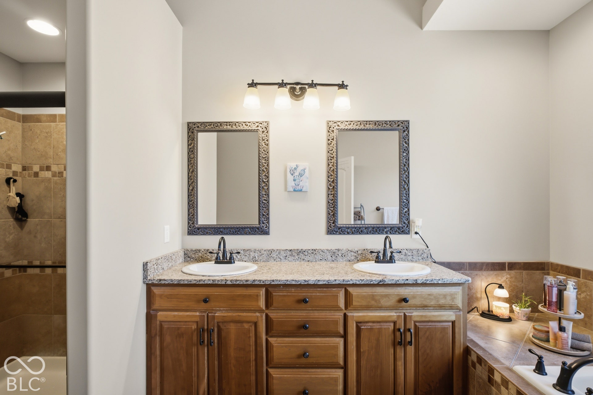2532 Woodland Farms Drive, Columbus, IN 47201