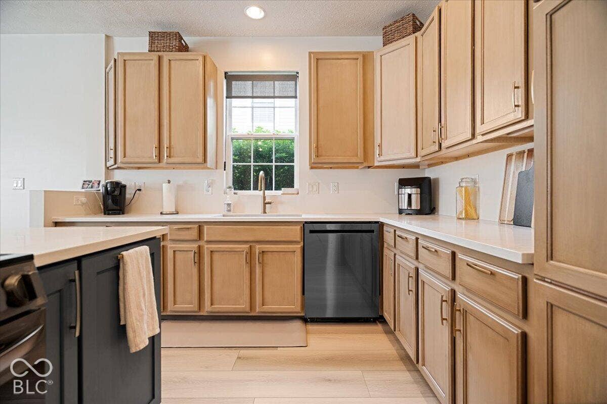 13528 E 131st Street, Fishers, IN 46037
