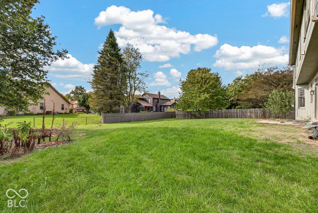 6743 Bluffgrove Drive, Indianapolis, IN 46278 6743 Bluffgrove Drive, Indianapolis, IN 46278