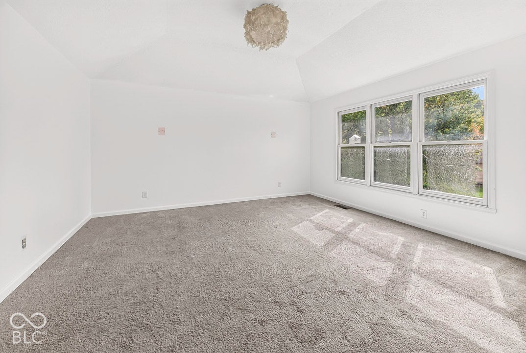 6743 Bluffgrove Drive, Indianapolis, IN 46278 6743 Bluffgrove Drive, Indianapolis, IN 46278