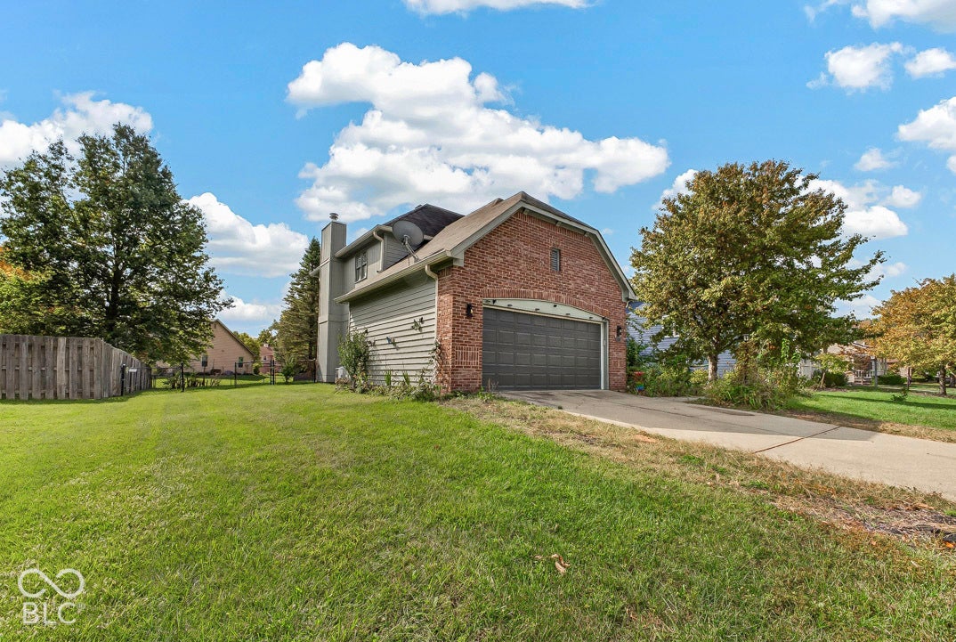 6743 Bluffgrove Drive, Indianapolis, IN 46278 6743 Bluffgrove Drive, Indianapolis, IN 46278