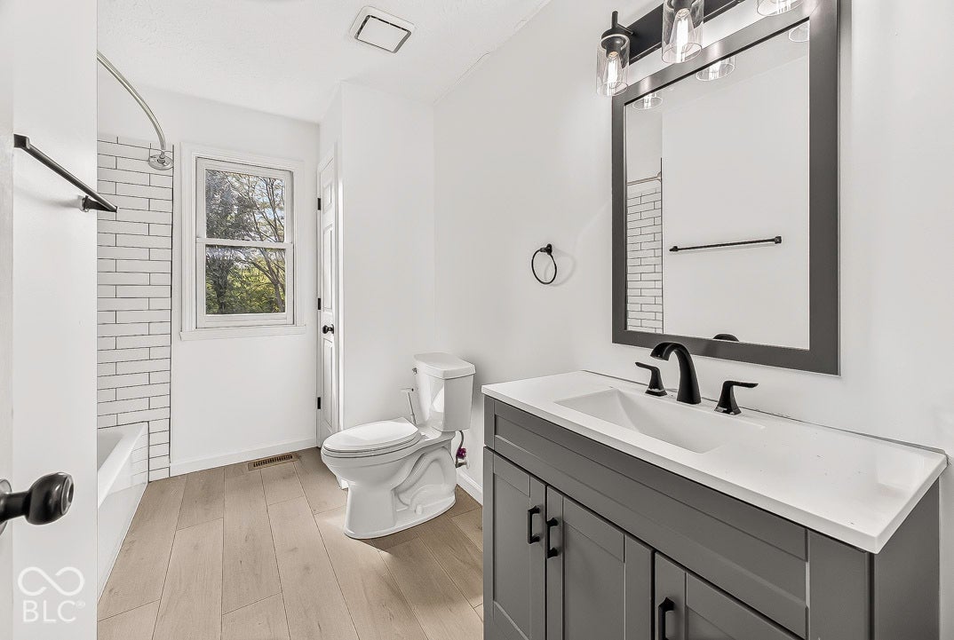 6743 Bluffgrove Drive, Indianapolis, IN 46278 Virtually Altered -