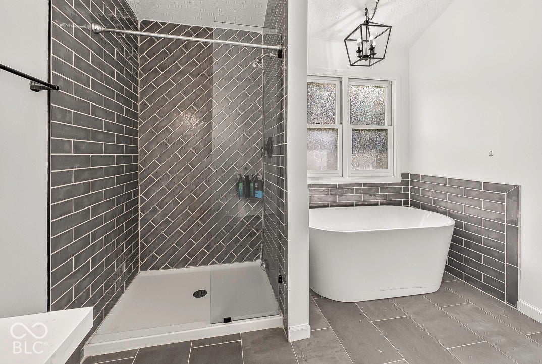 6743 Bluffgrove Drive, Indianapolis, IN 46278 6743 Bluffgrove Drive, Indianapolis, IN 46278