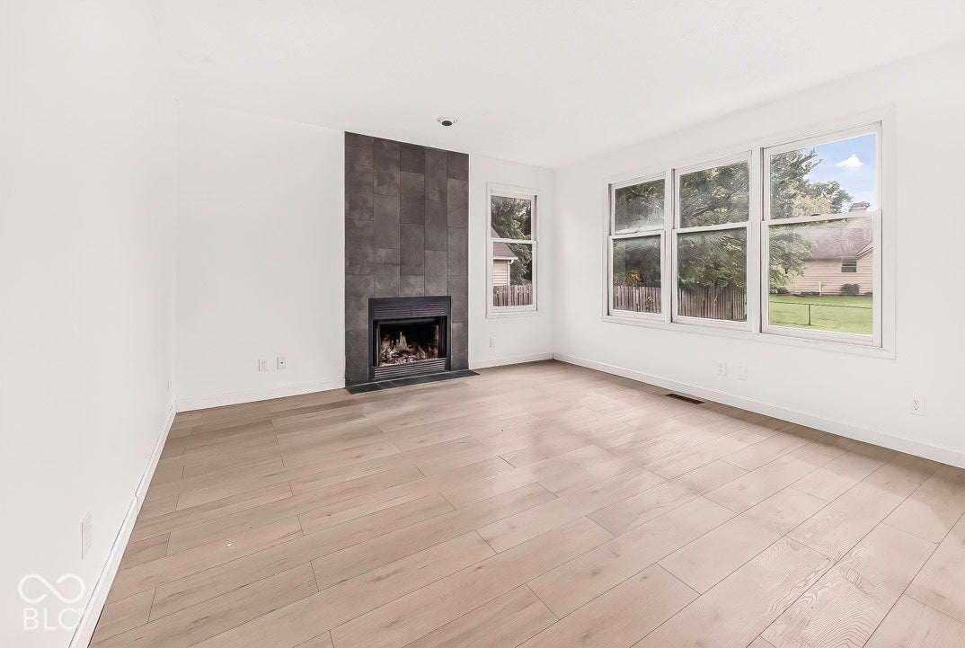 6743 Bluffgrove Drive, Indianapolis, IN 46278 6743 Bluffgrove Drive, Indianapolis, IN 46278