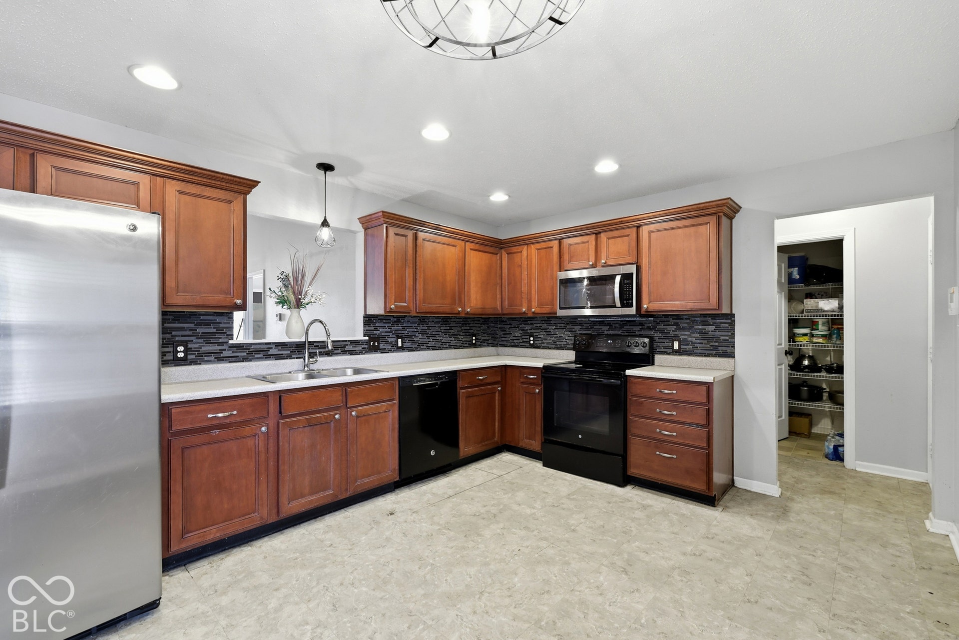 10182 Morning Light Drive, Avon, IN 46123