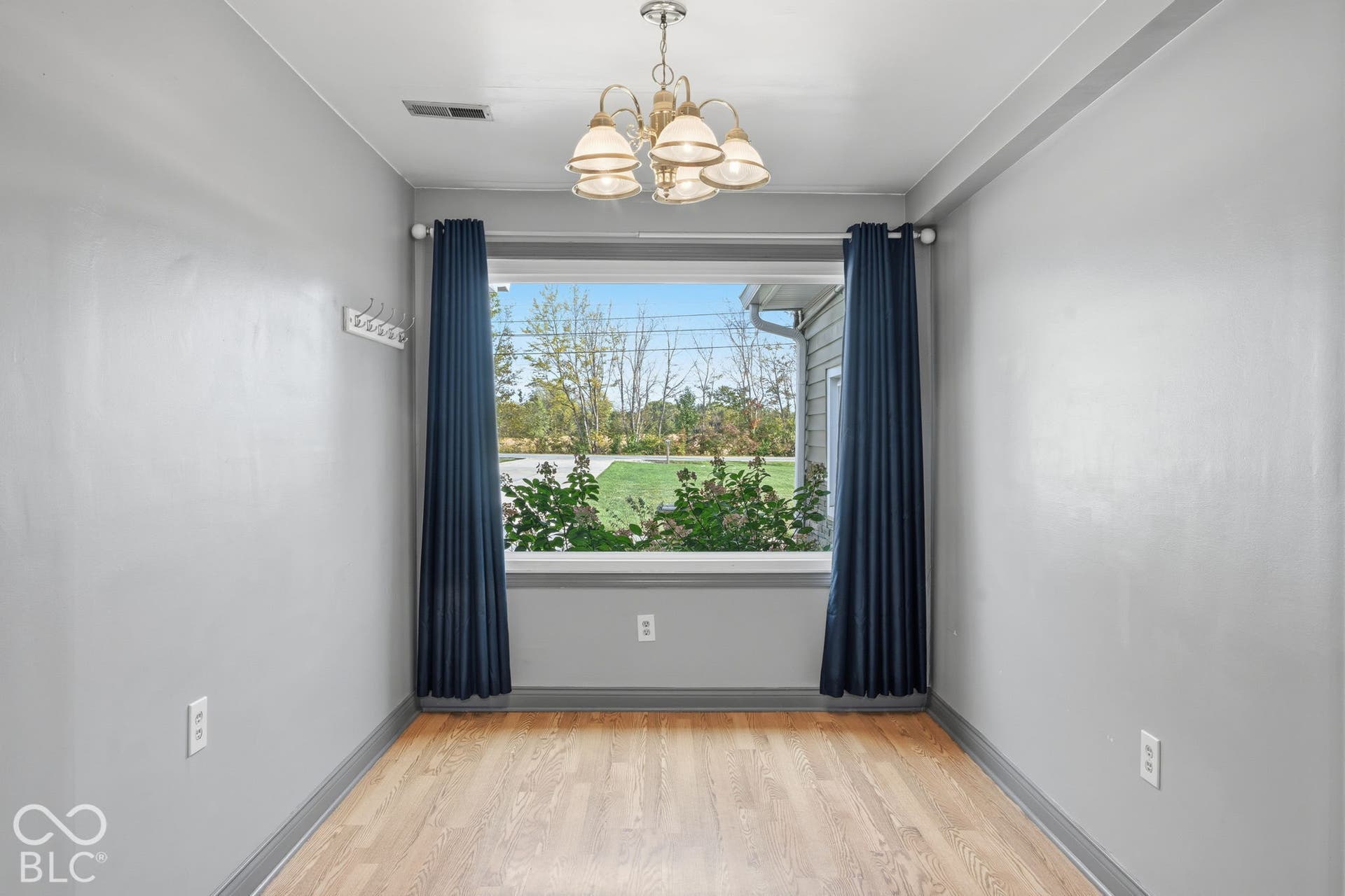 4937 E Edgewood, Indianapolis, IN 46237 4937 E Edgewood, Indianapolis, IN 46237