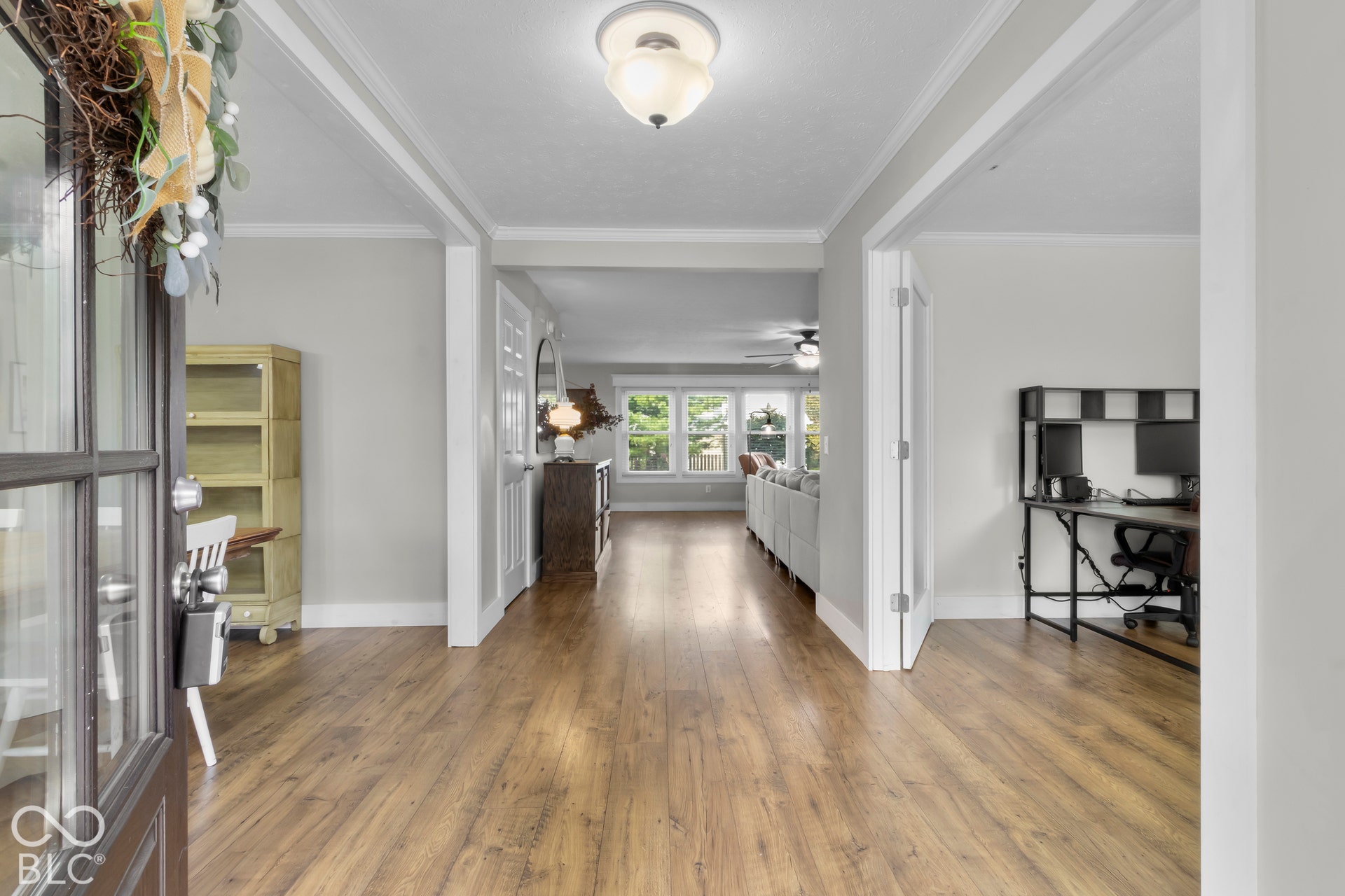 Entry/Foyer
