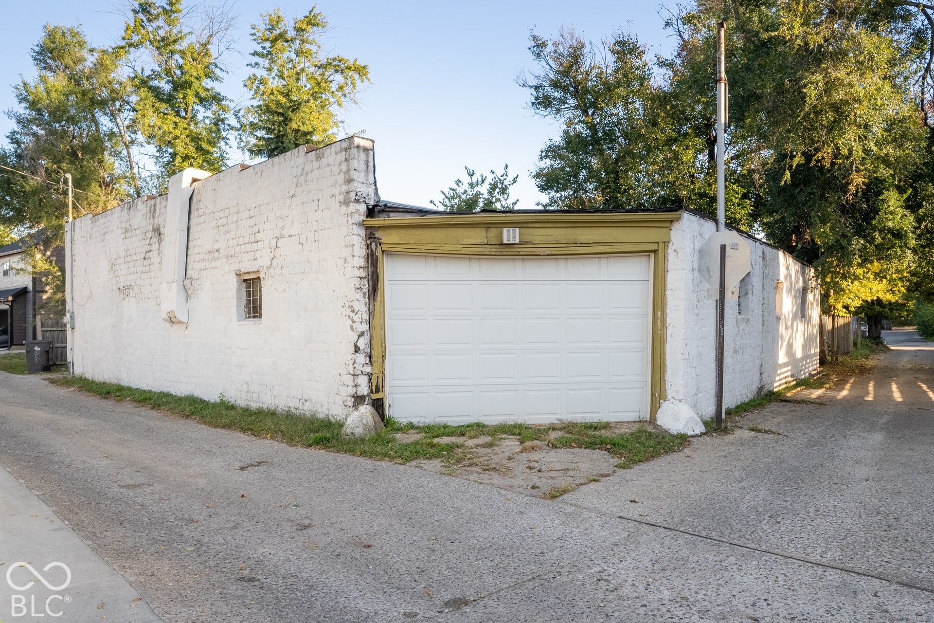1039 Hosbrook Street, Indianapolis, IN 46203