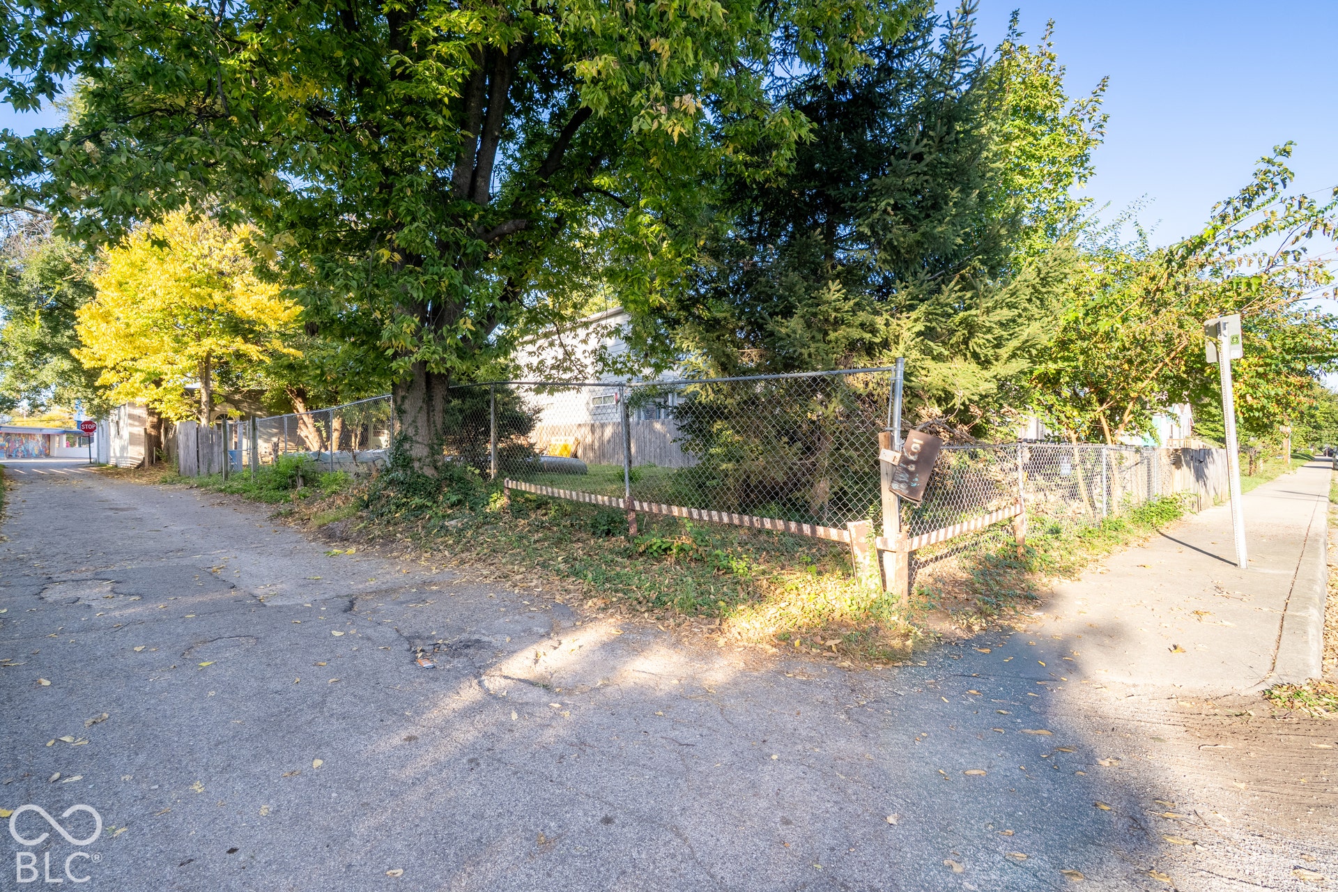 1039 Hosbrook Street, Indianapolis, IN 46203