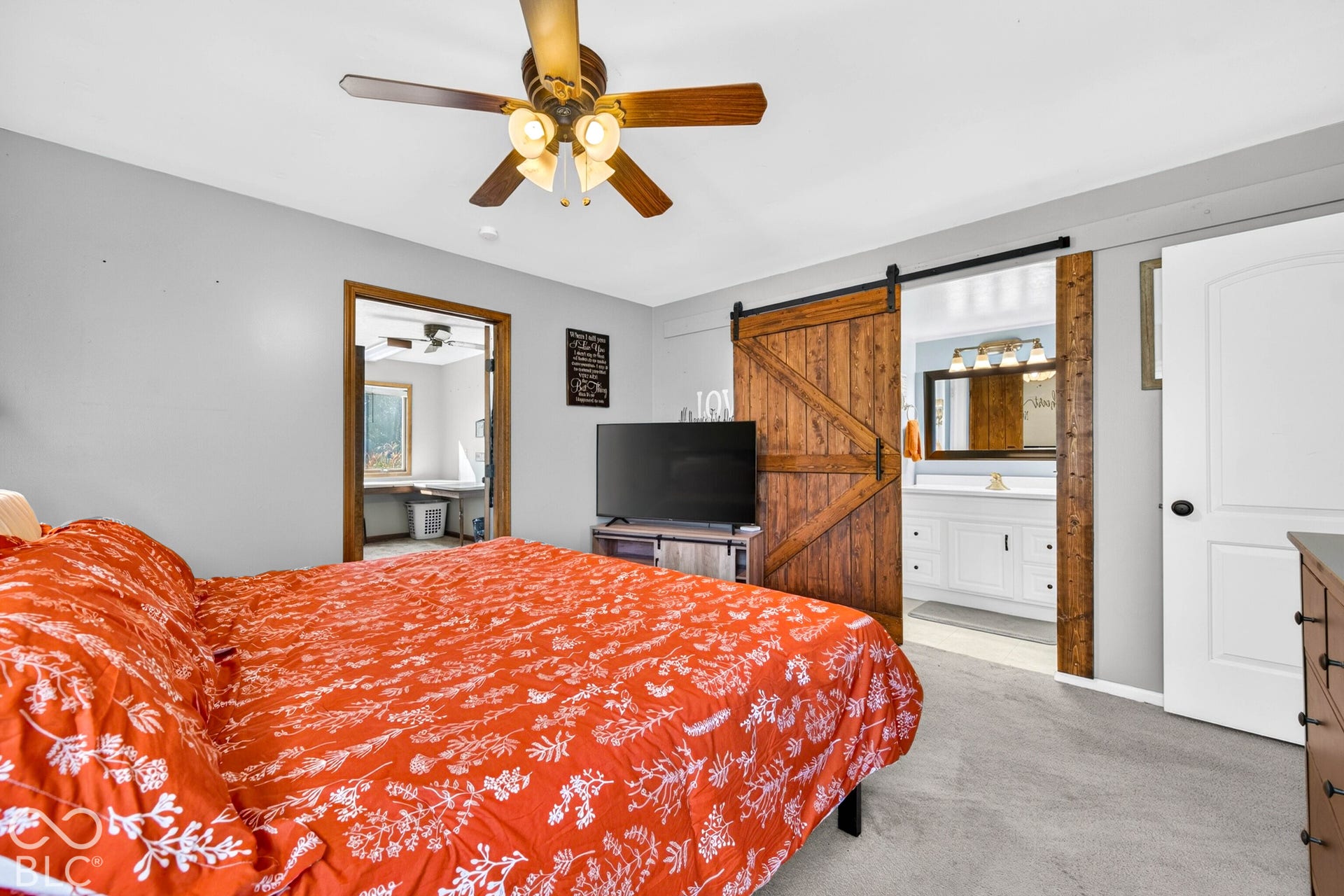 1080 Holly Drive, Seymour, IN 47274 1080 Holly Drive, Seymour, IN 47274