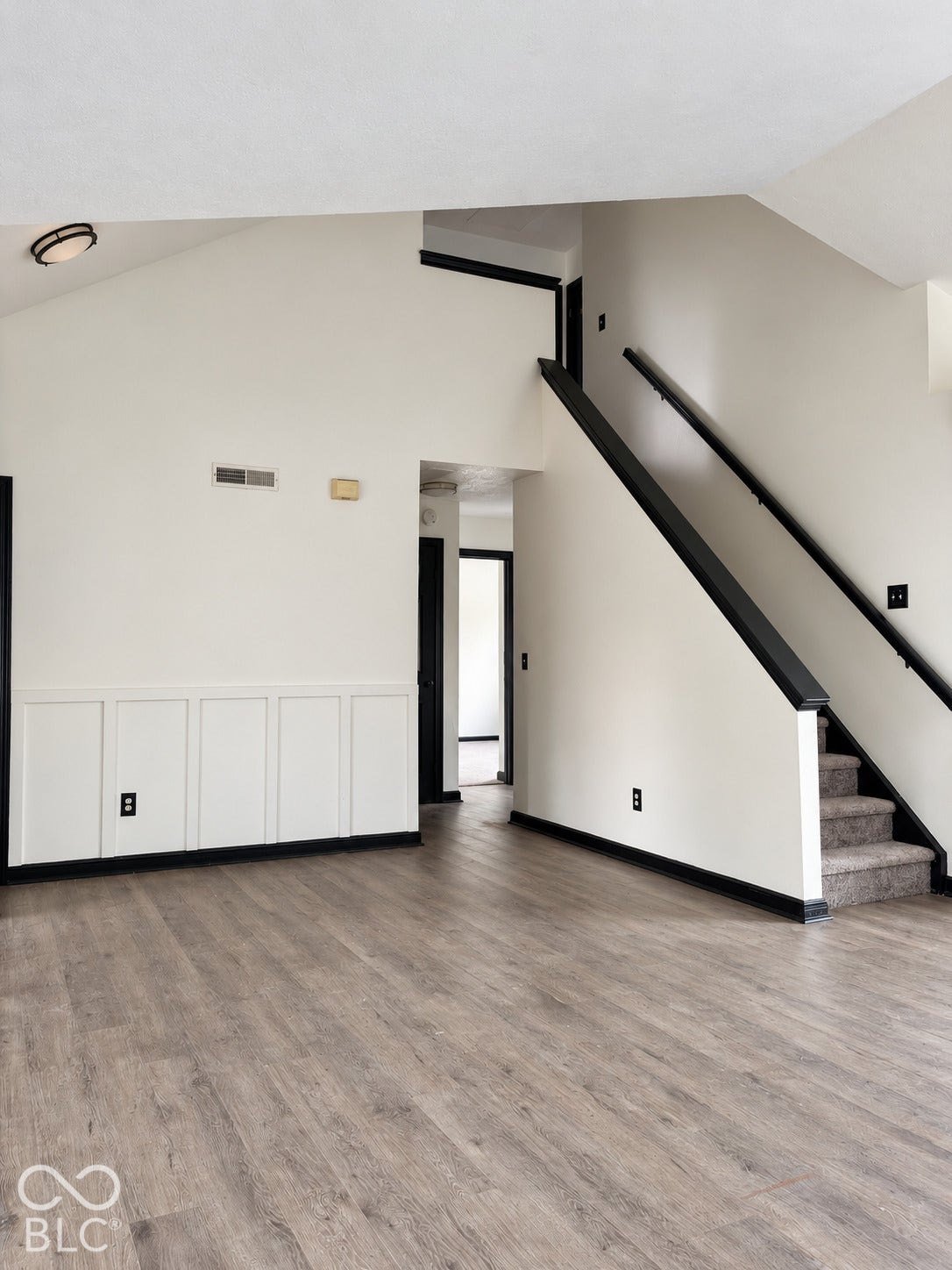 9905 Alexia Drive, Indianapolis, IN 46236 9905 Alexia Drive, Indianapolis, IN 46236
