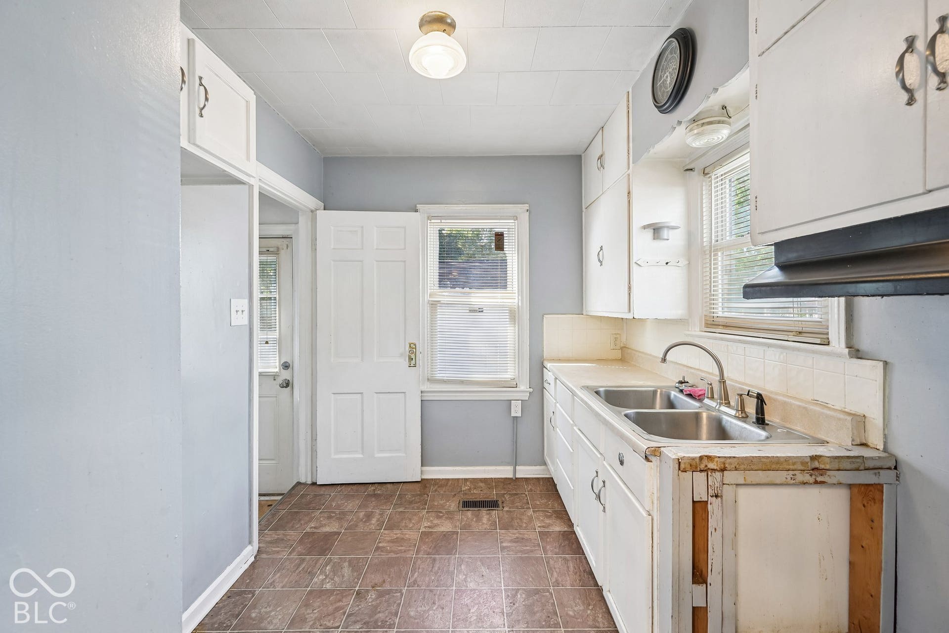 1330 N Berwick Avenue, Indianapolis, IN 46222
