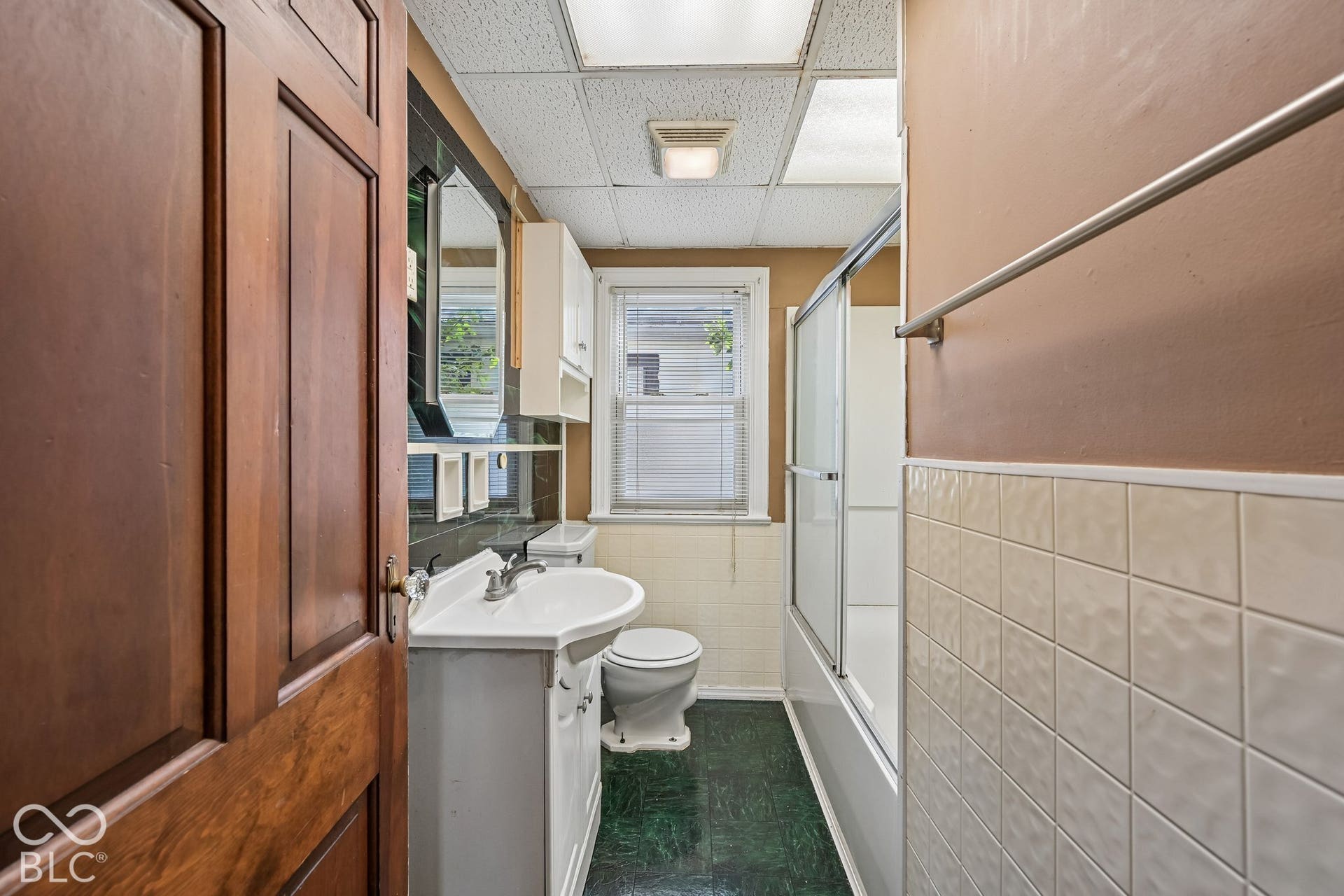 1330 N Berwick Avenue, Indianapolis, IN 46222