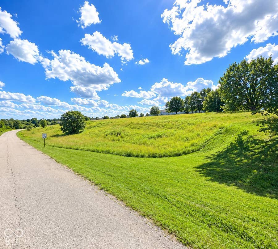 Property photo for 0 Rookwood Drive, Lawrenceburg, IN