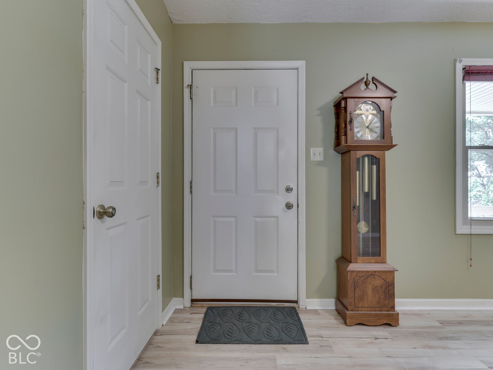 3990 Leslie Court, Franklin, IN 46131