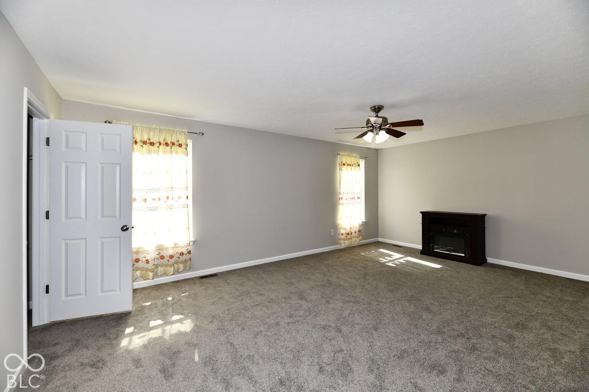 8020 Retreat Lane, Indianapolis, IN 46259