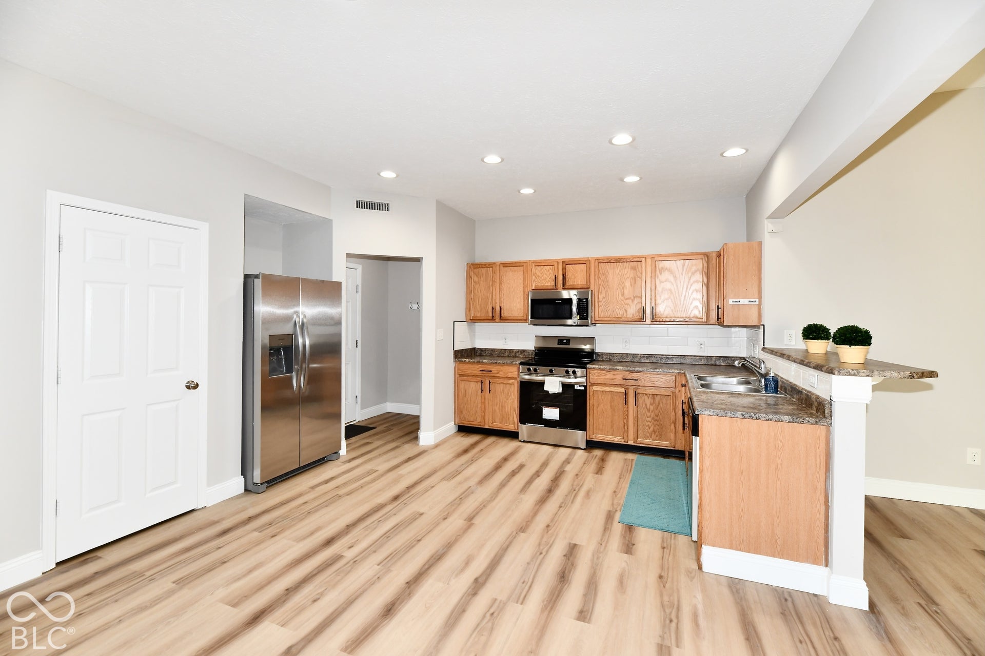 8020 Retreat Lane, Indianapolis, IN 46259