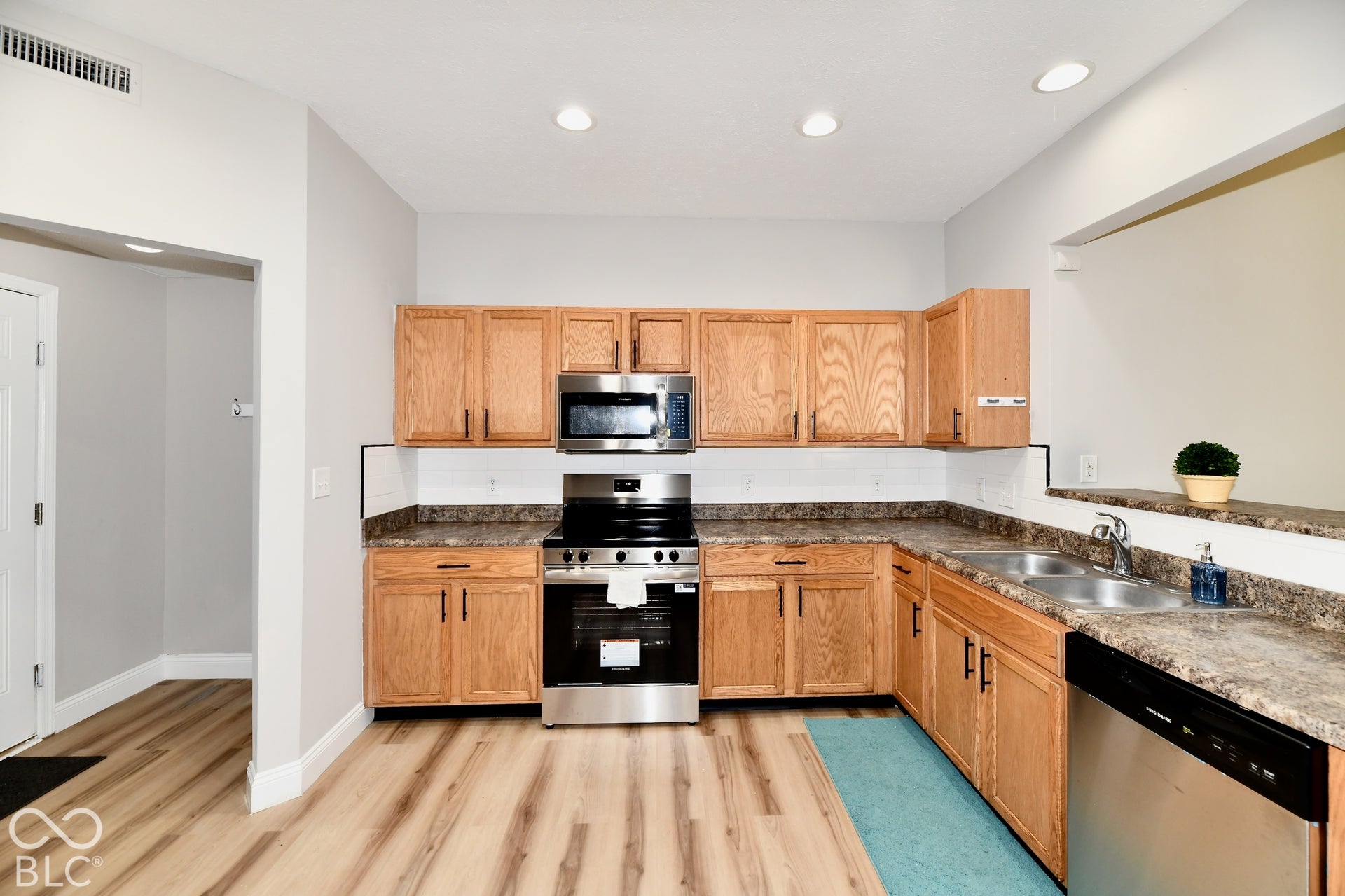 8020 Retreat Lane, Indianapolis, IN 46259