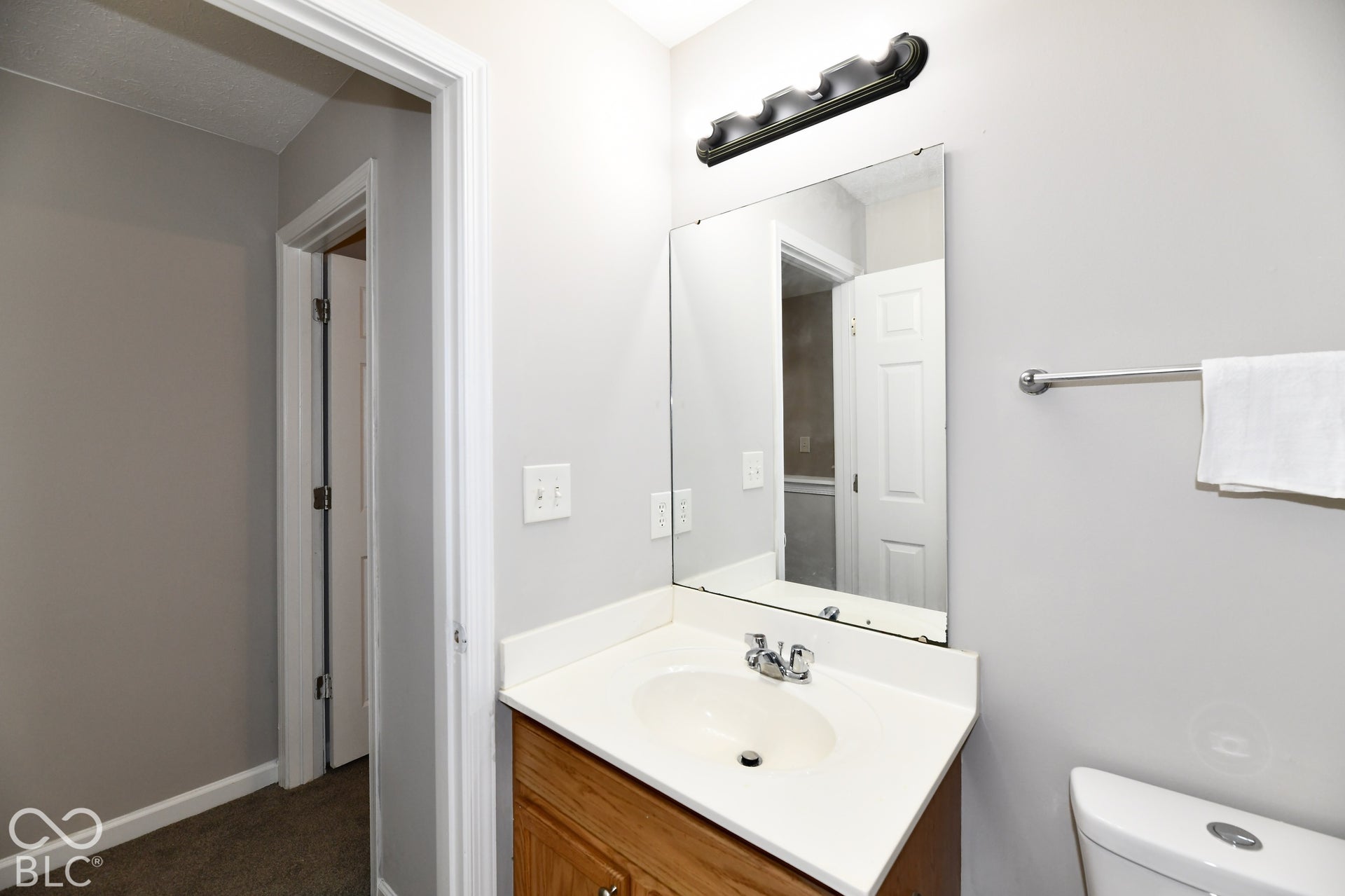 8020 Retreat Lane, Indianapolis, IN 46259