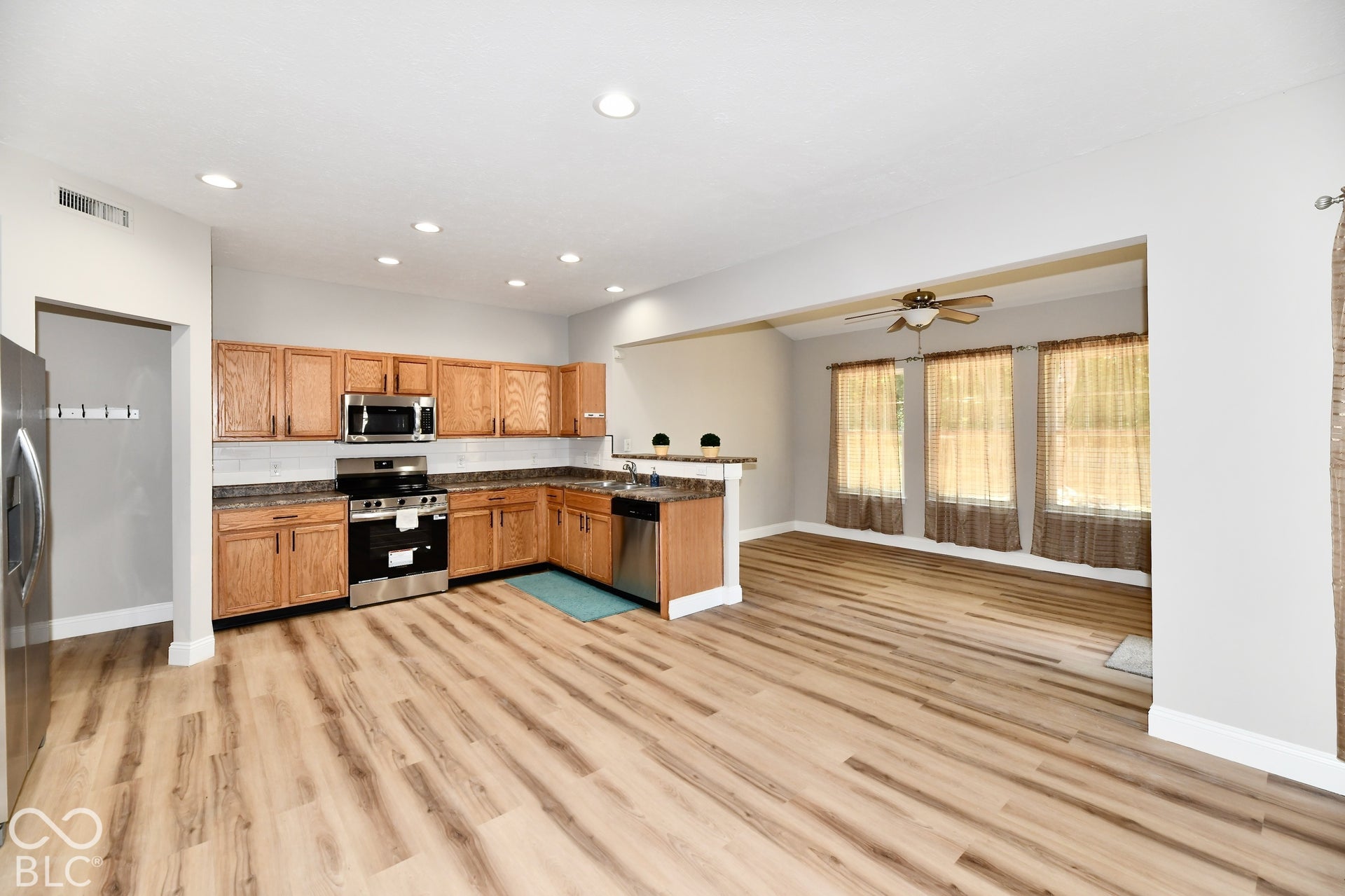 8020 Retreat Lane, Indianapolis, IN 46259