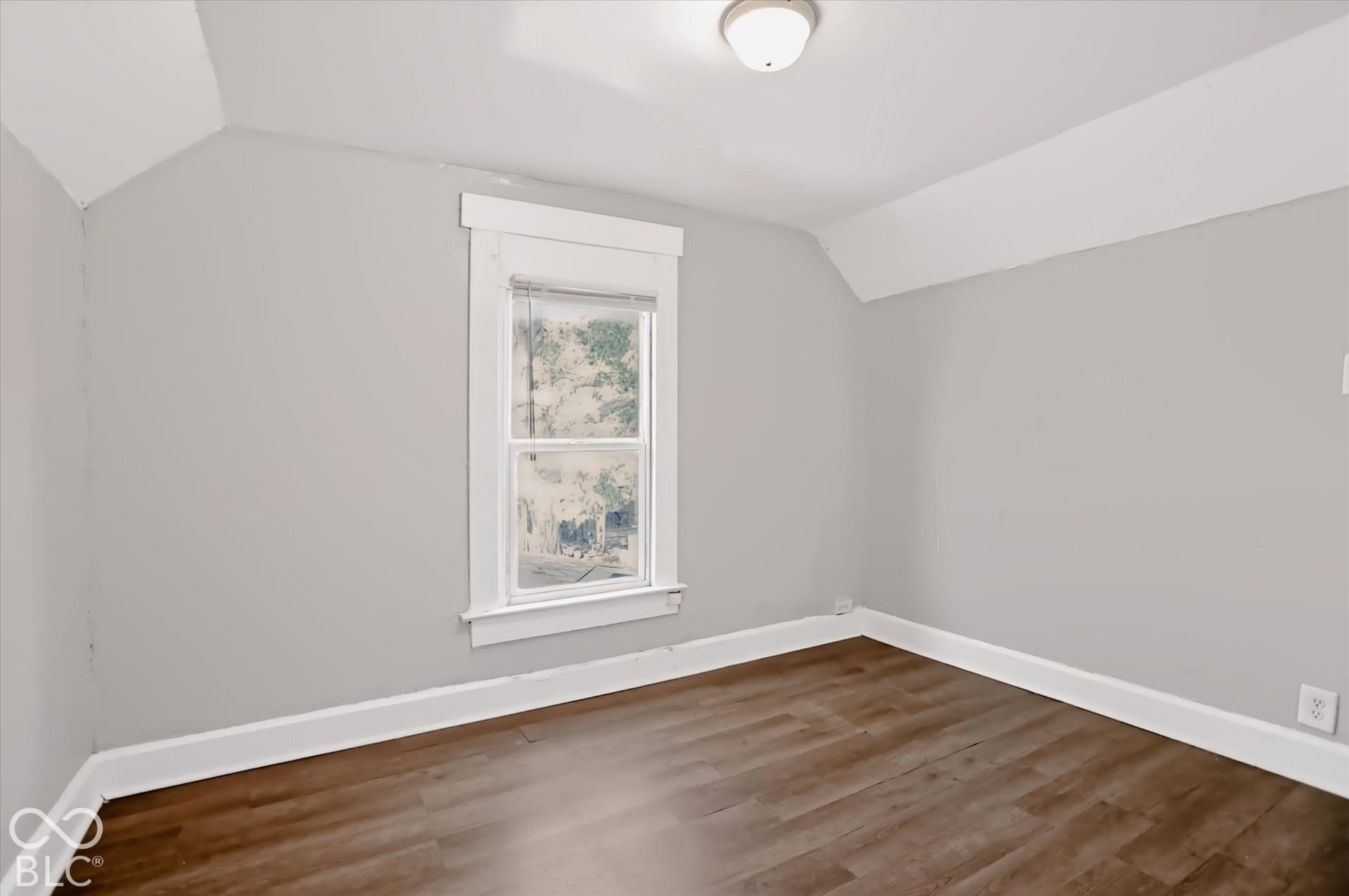 1525-1527 Villa Avenue, Indianapolis, IN 46203