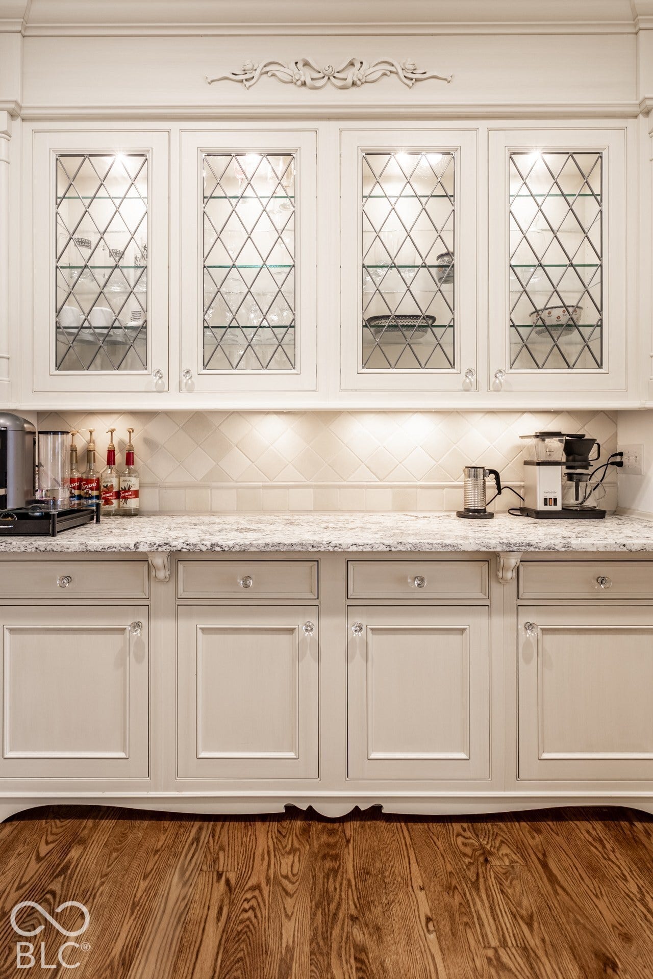 2 Stone Wall Lane, Zionsville, IN 46077