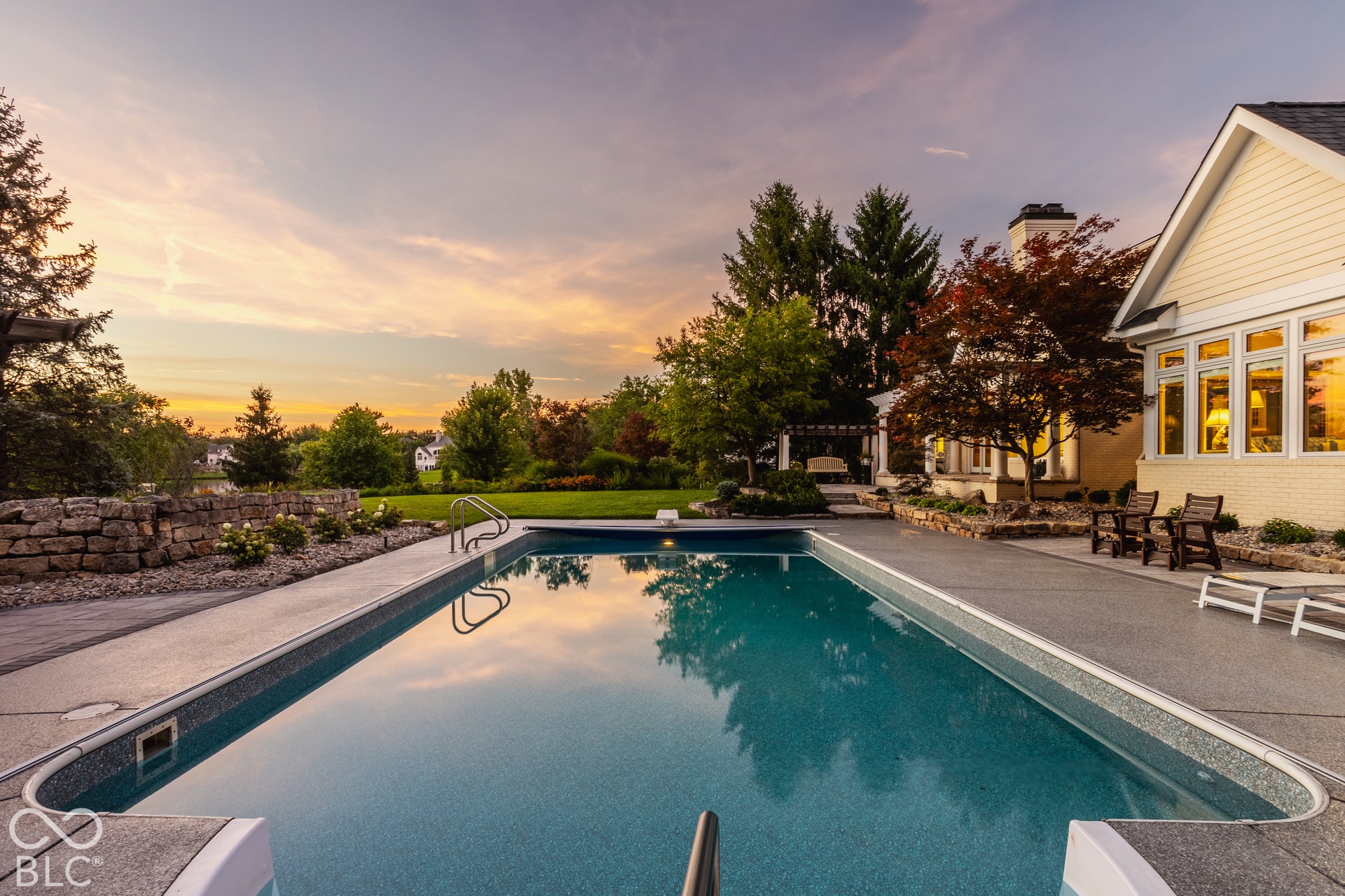 2 Stone Wall Lane, Zionsville, IN 46077