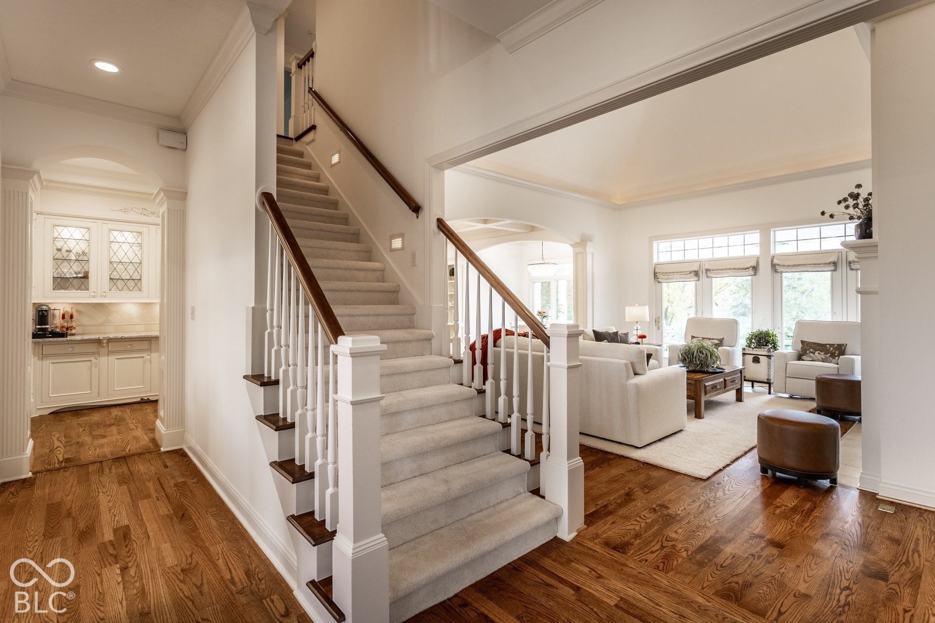 2 Stone Wall Lane, Zionsville, IN 46077