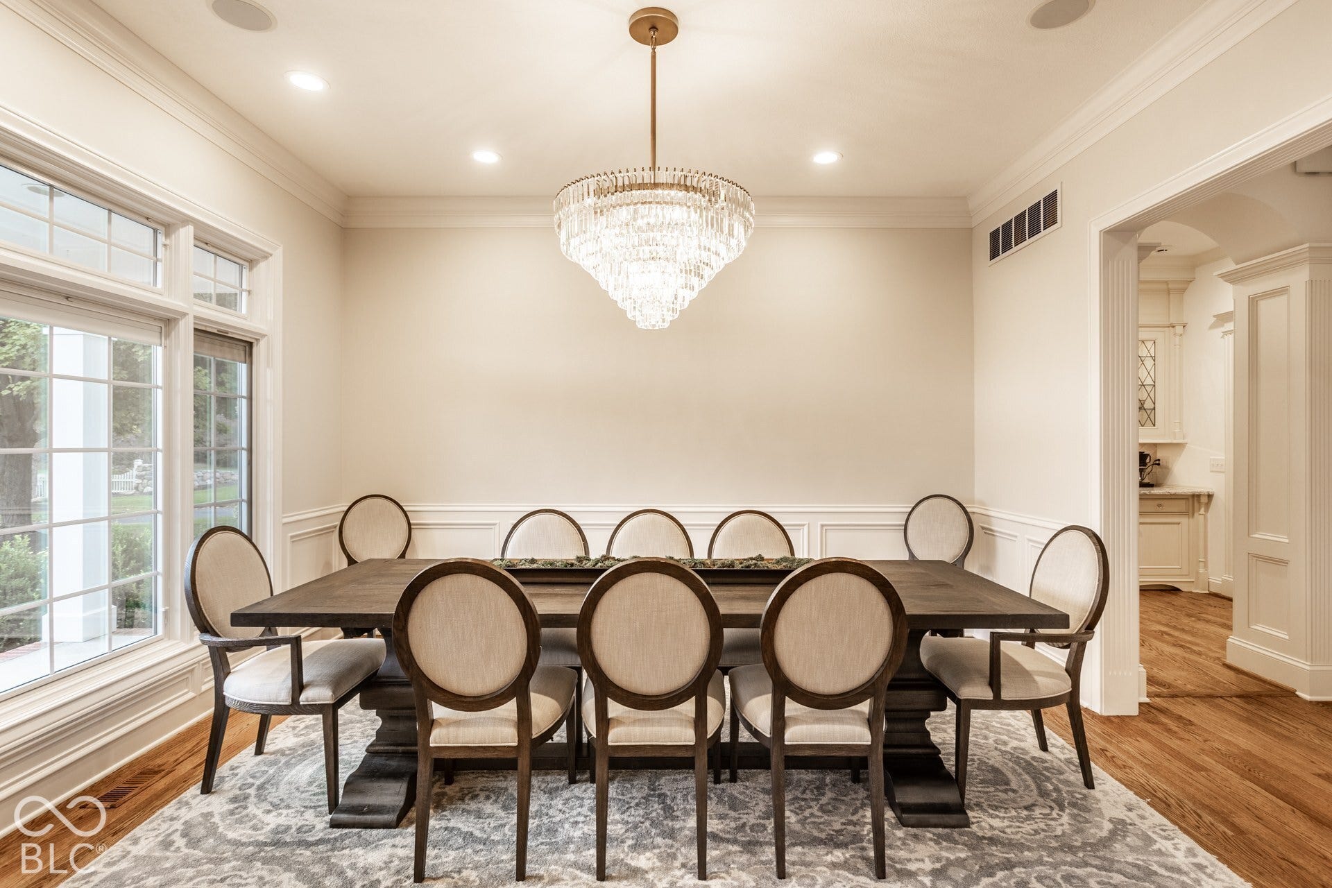 2 Stone Wall Lane, Zionsville, IN 46077