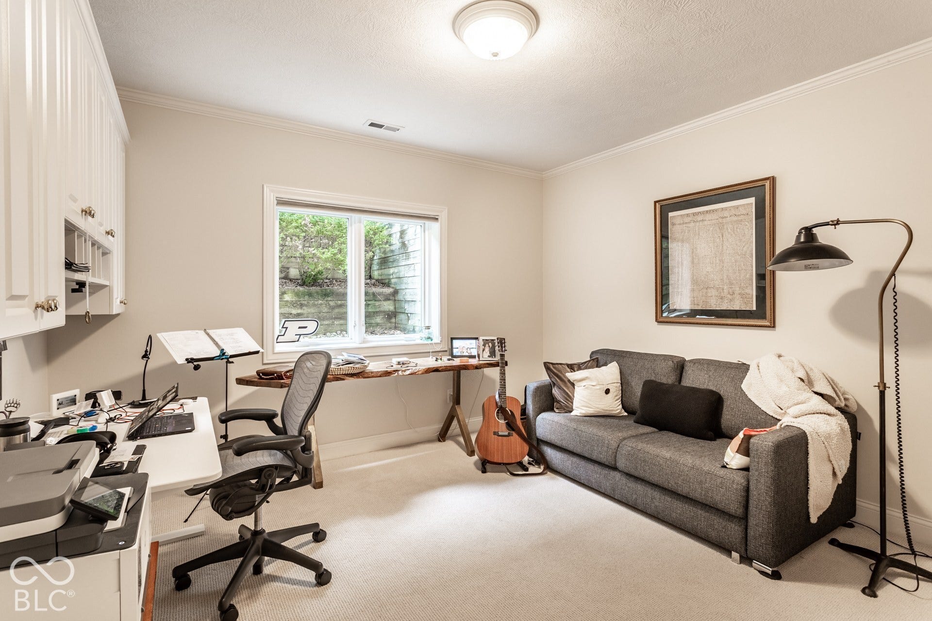 2 Stone Wall Lane, Zionsville, IN 46077
