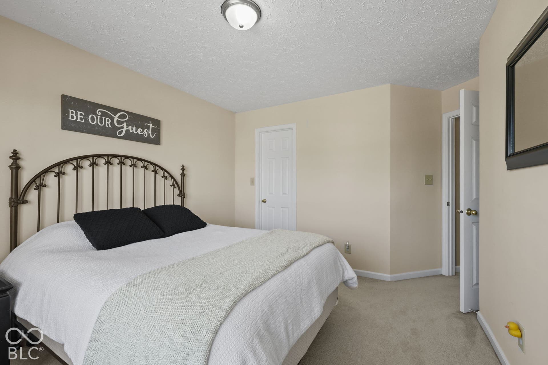 7829 Sergi Canyon Drive, Indianapolis, IN 46217