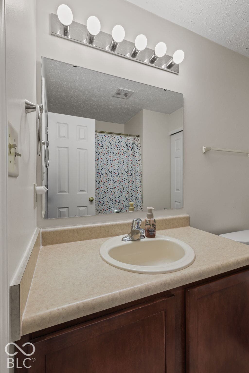 7829 Sergi Canyon Drive, Indianapolis, IN 46217