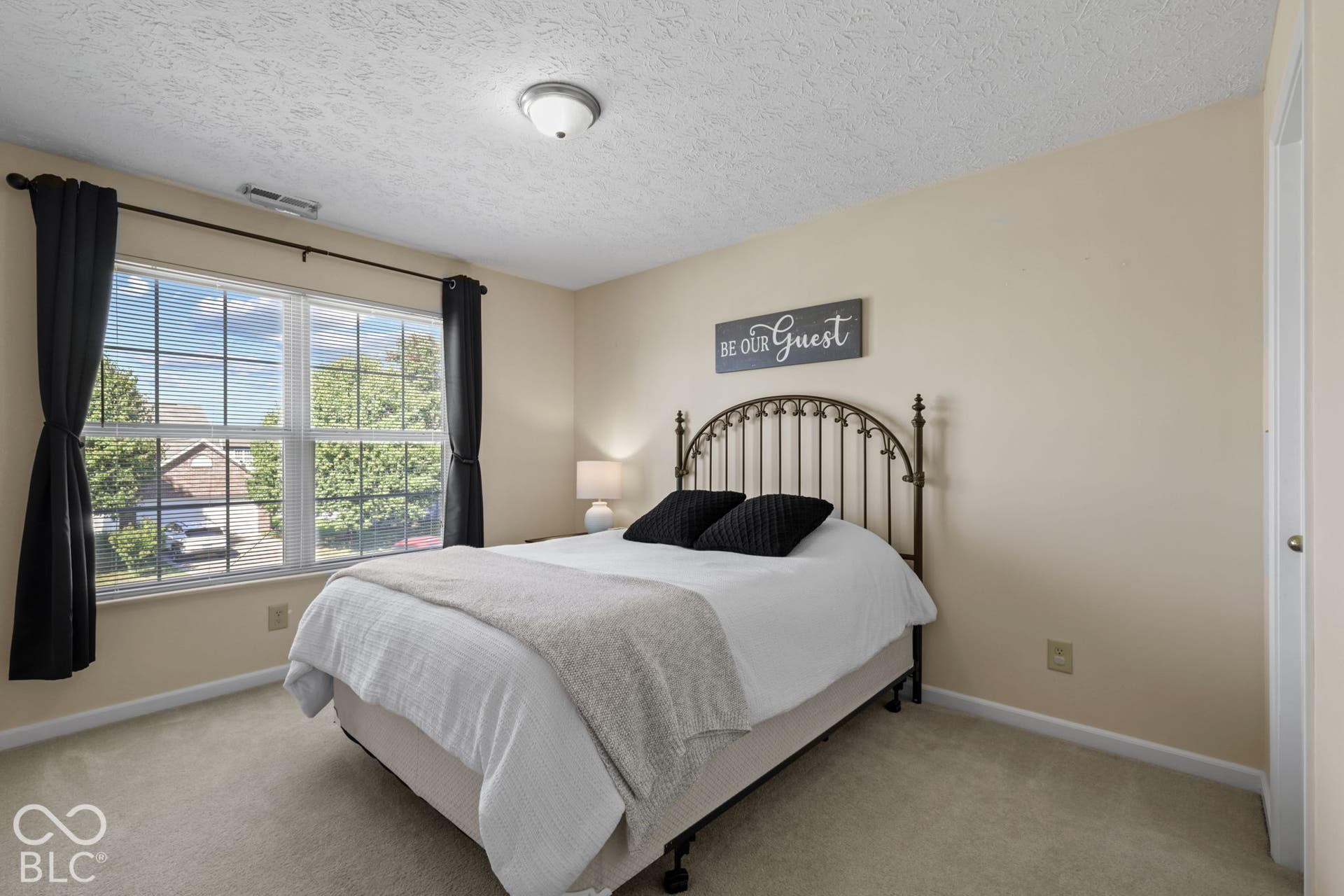 7829 Sergi Canyon Drive, Indianapolis, IN 46217