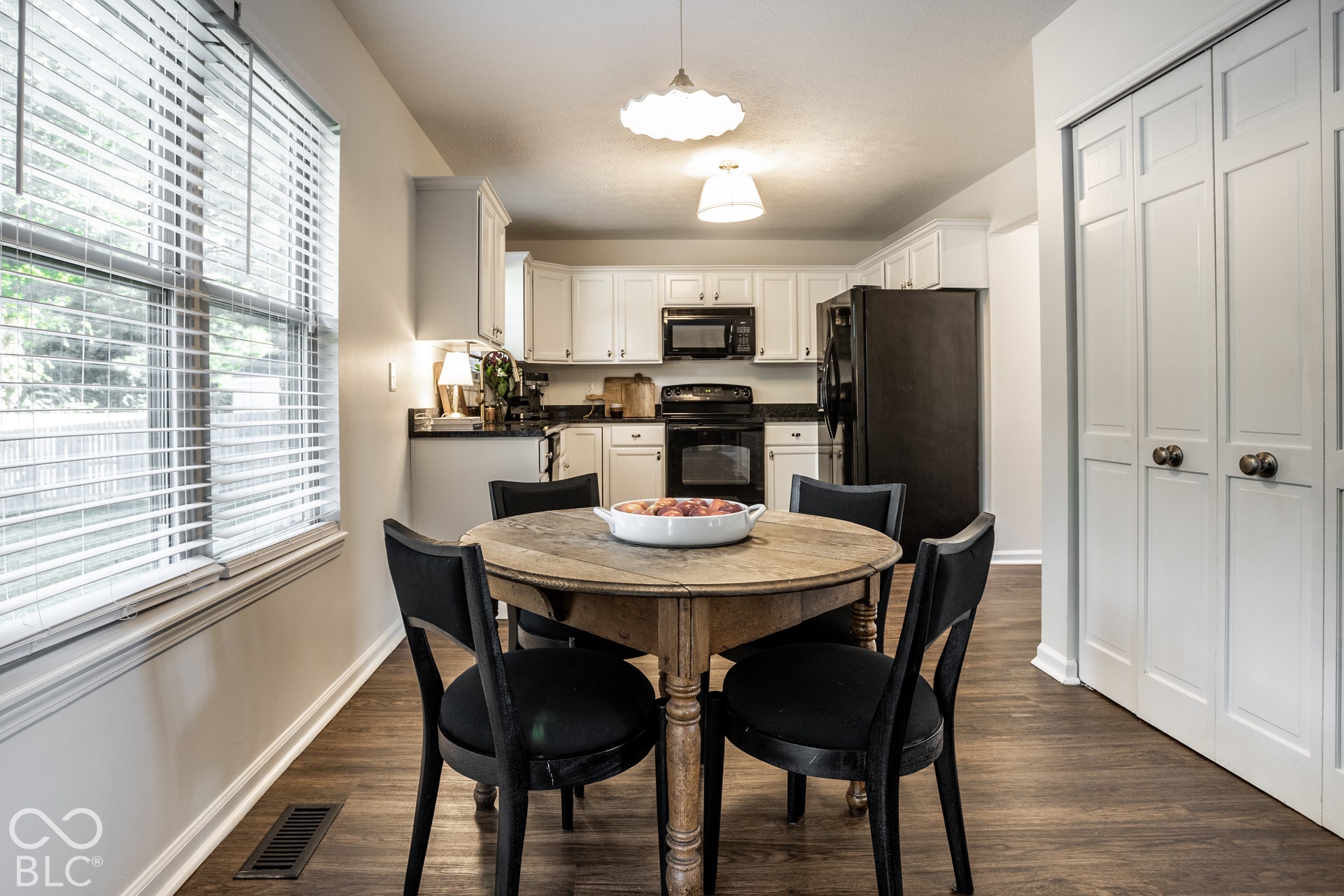5318 Lacy Way, Greenwood, IN 46142