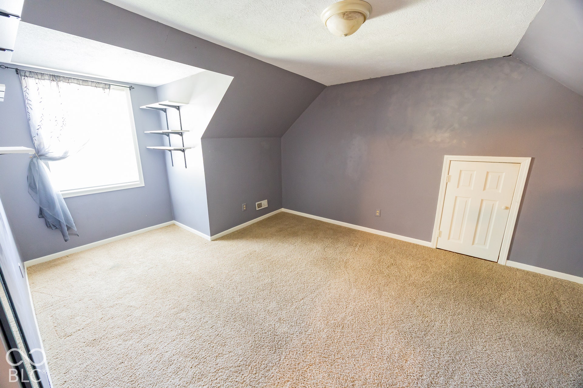 Upper level