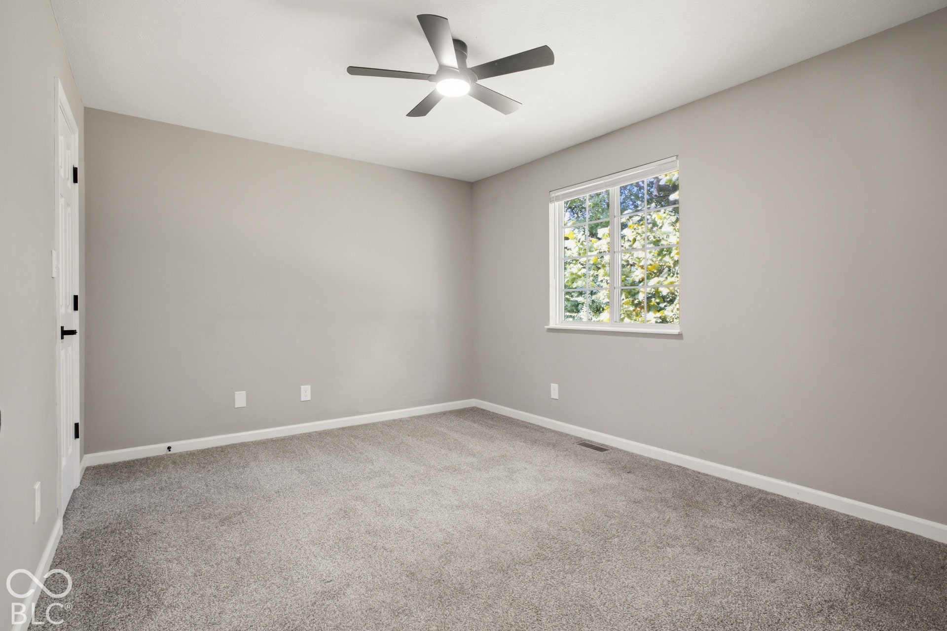 2370 Farmstead Drive, Columbus, IN 47201