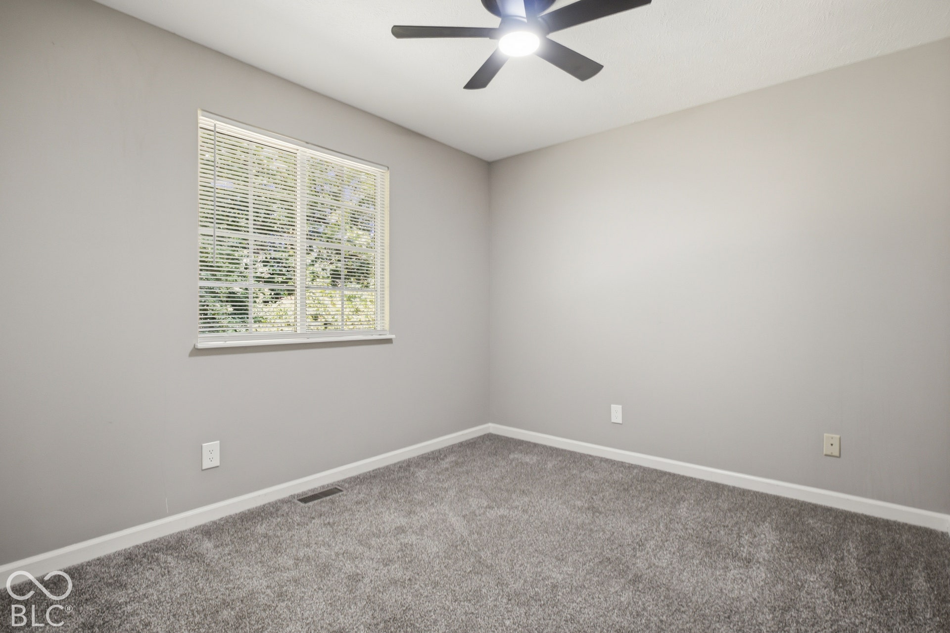 2370 Farmstead Drive, Columbus, IN 47201