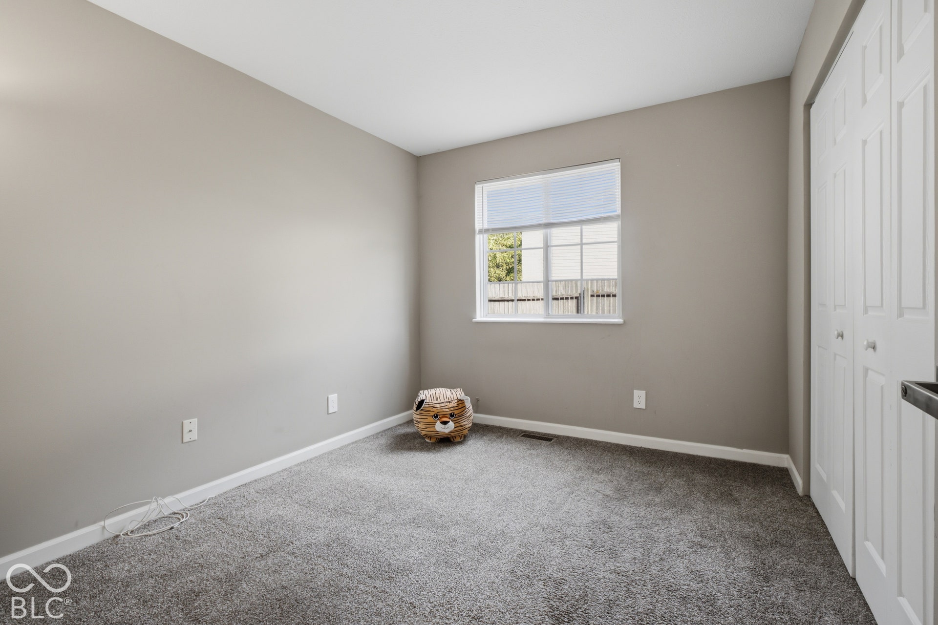 2370 Farmstead Drive, Columbus, IN 47201